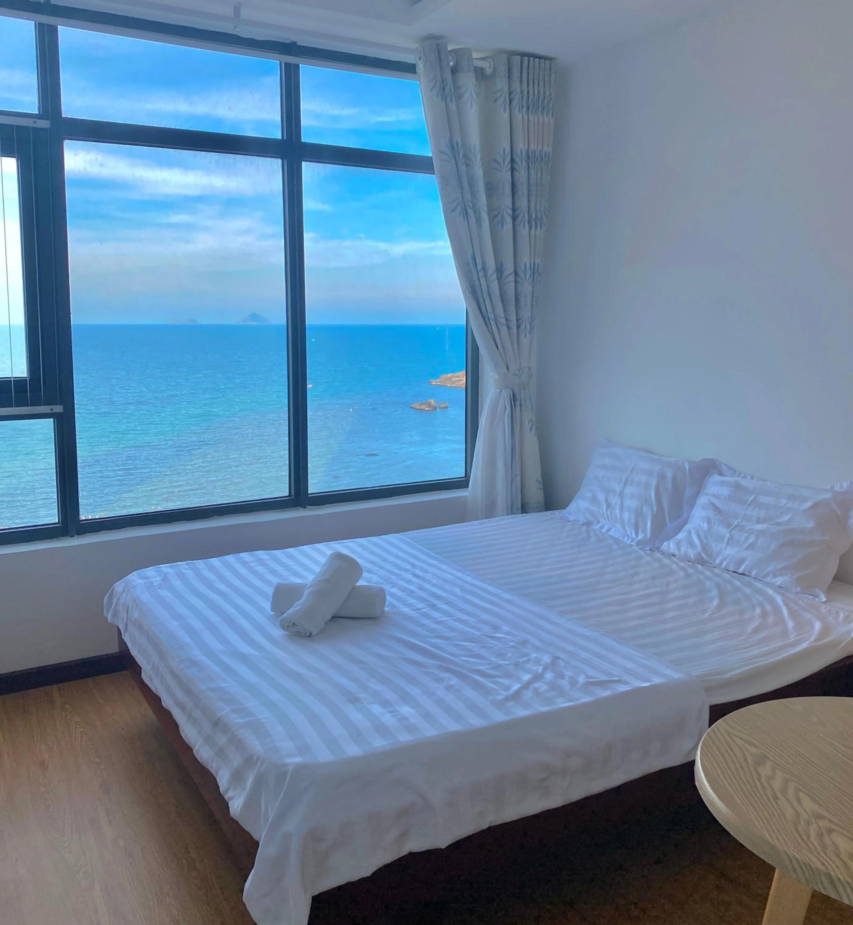 Bed in Ocean Dream Apartment Nha Trang