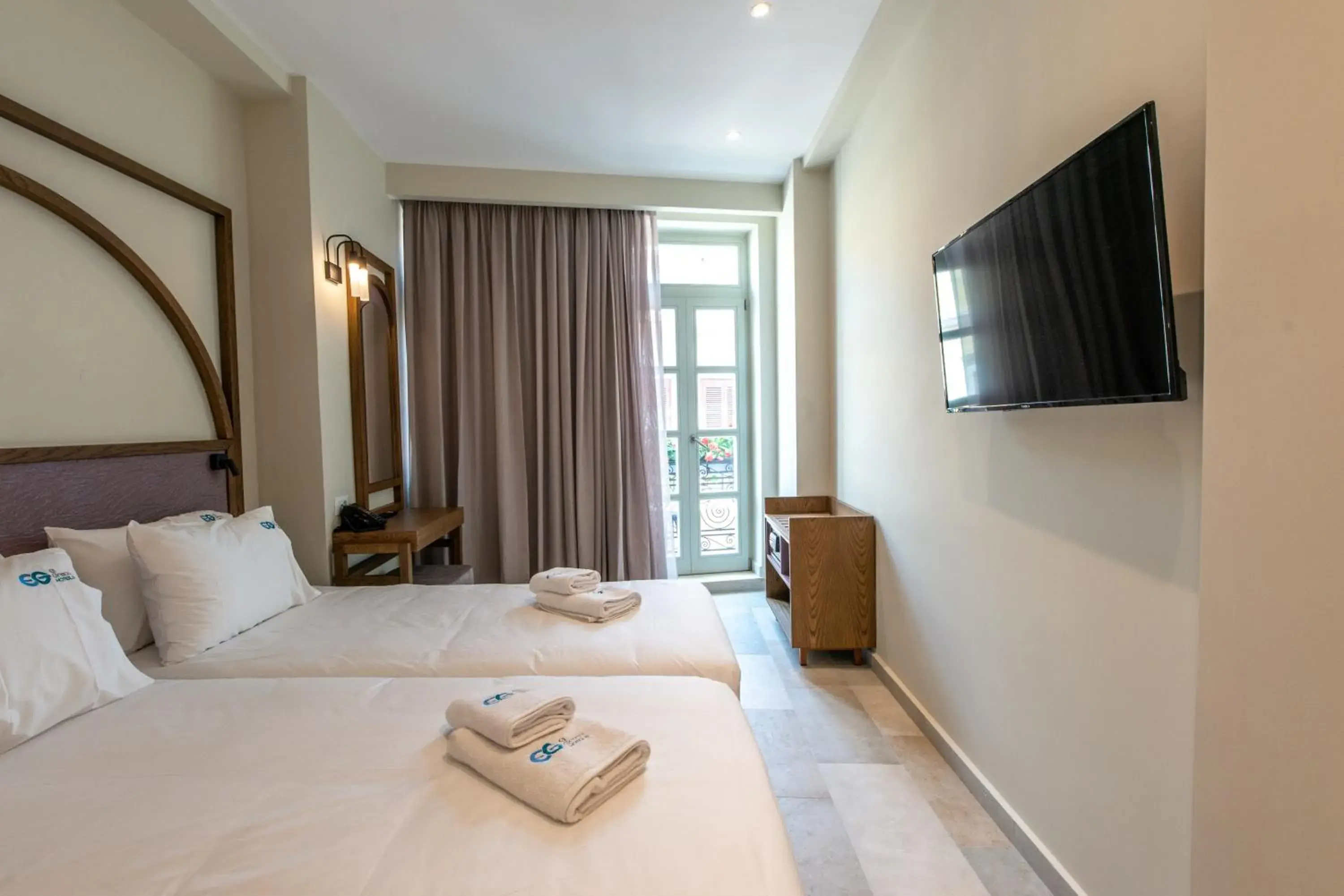 Twin Room with Balcony in El Greco Hotel Twin Room with Balcony in El Greco Hotel