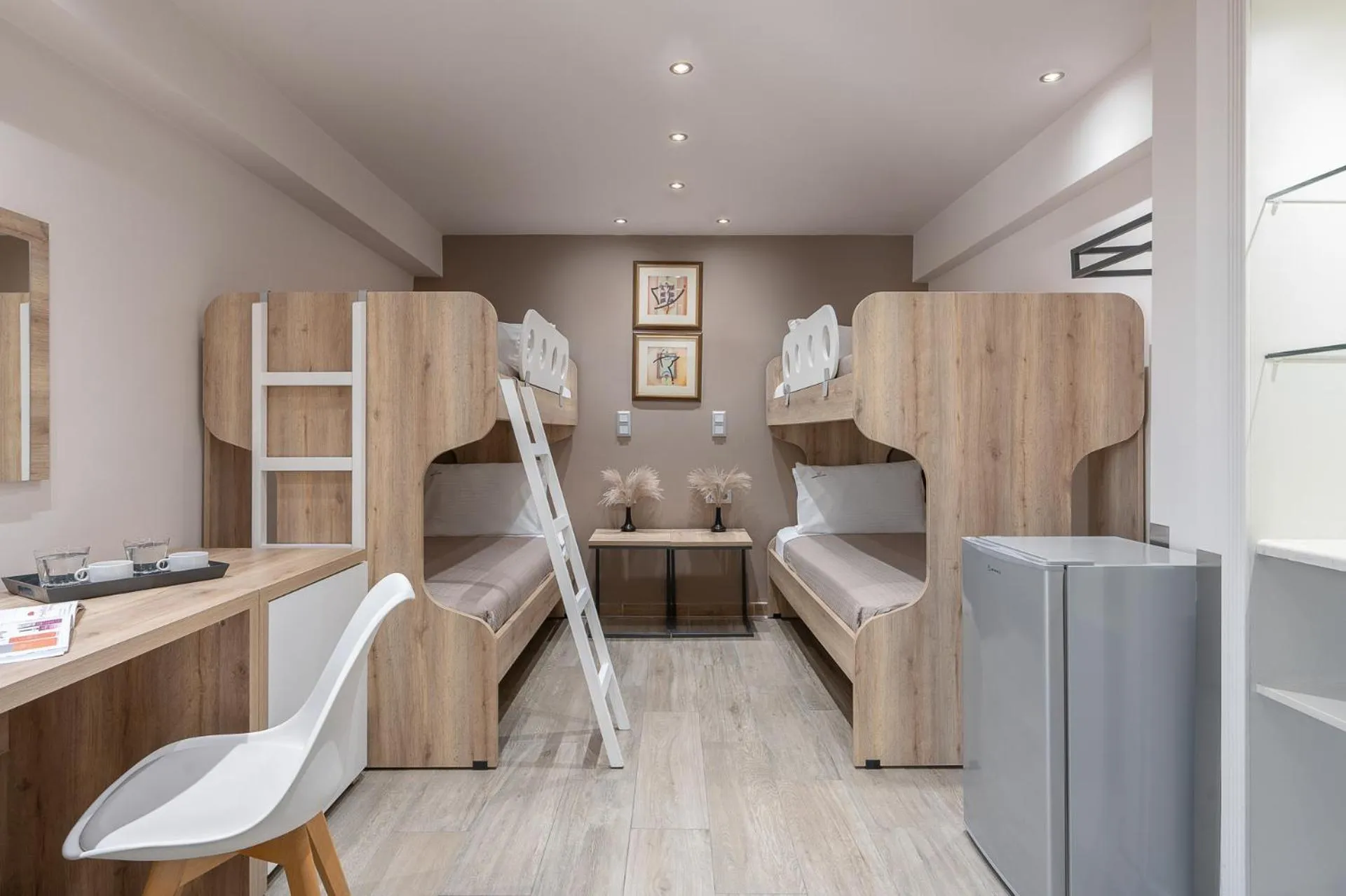 Photo of the whole room, Bed in Piraeus City Hotel