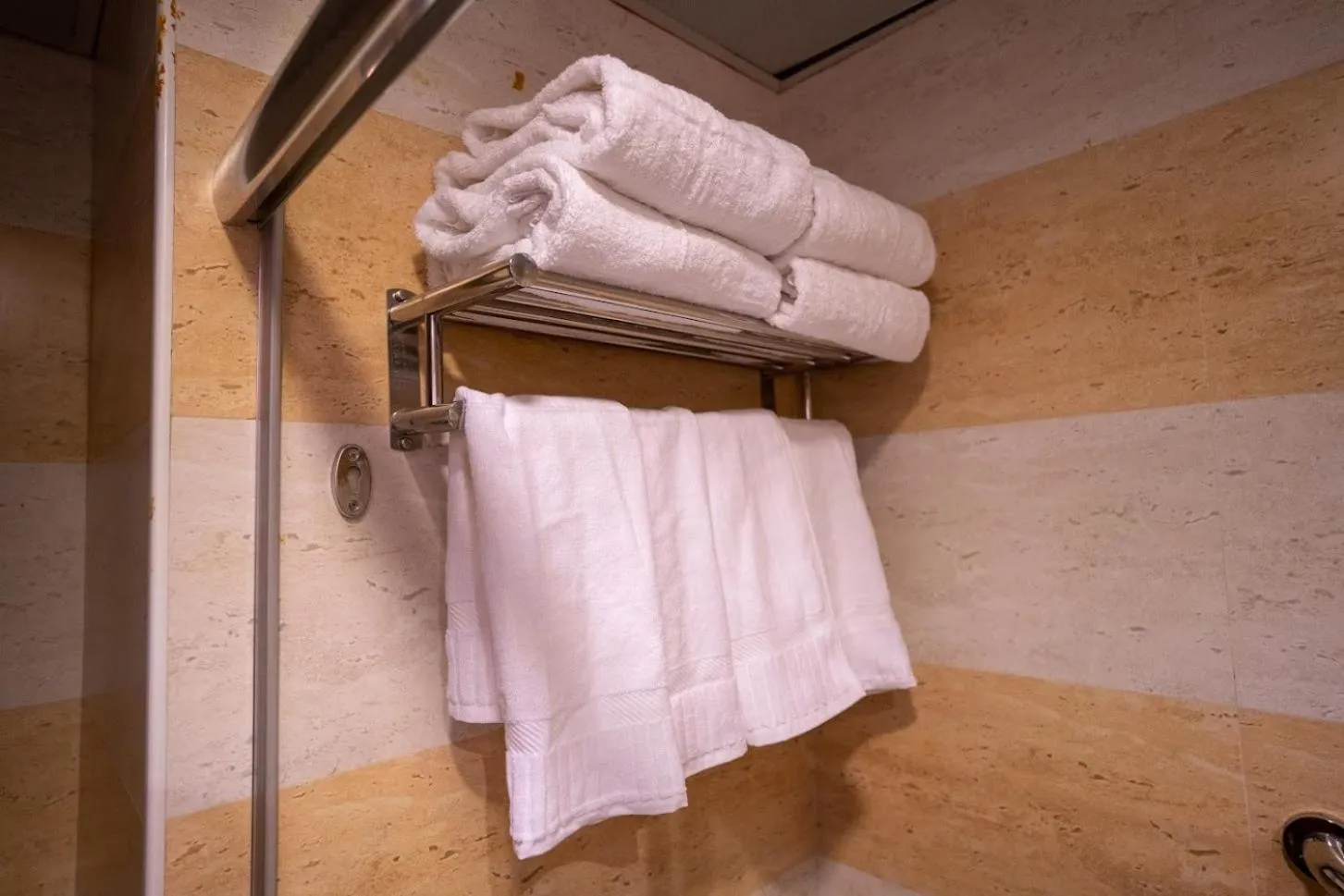 towels in Nusk Al Hijrah