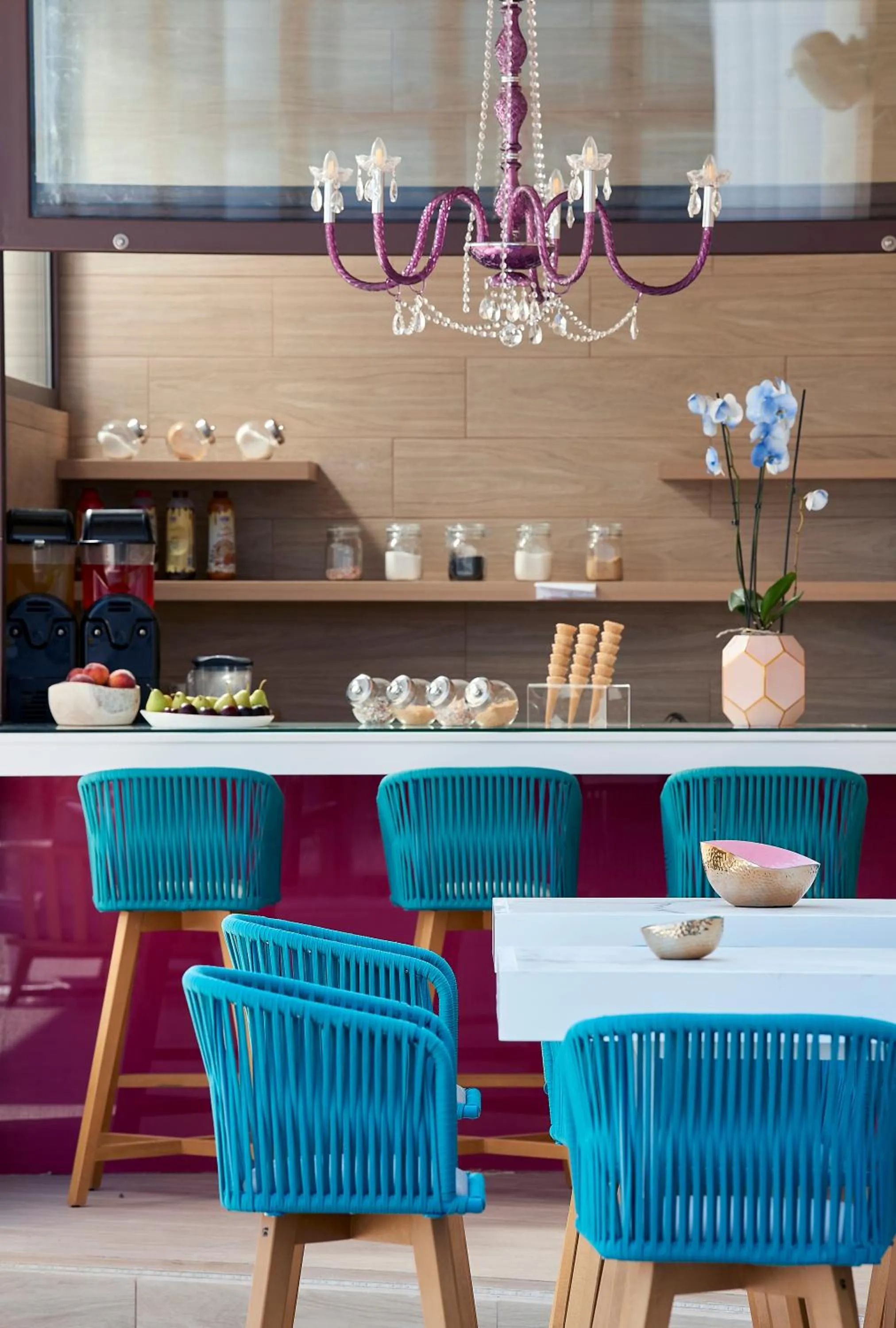 Restaurant/places to eat in Mythos Palace Resort & Spa