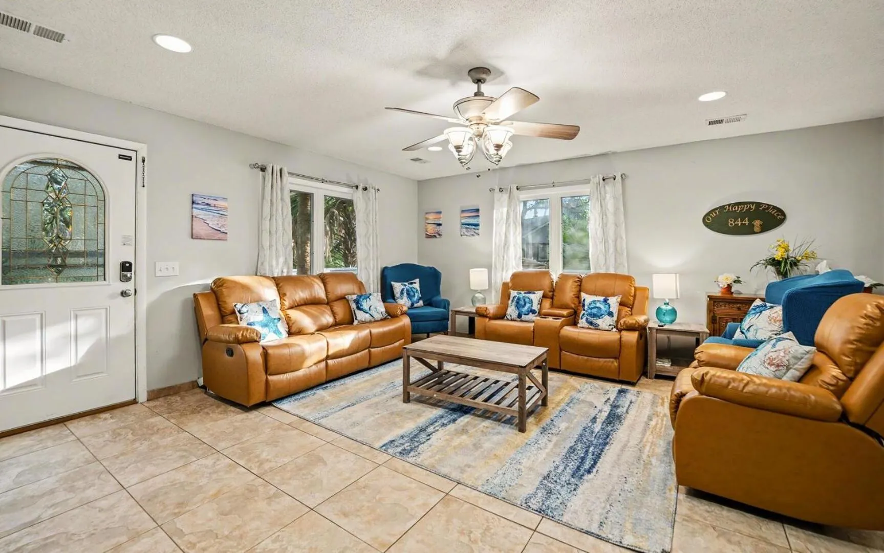 Living room in 844 Marsh Dunes