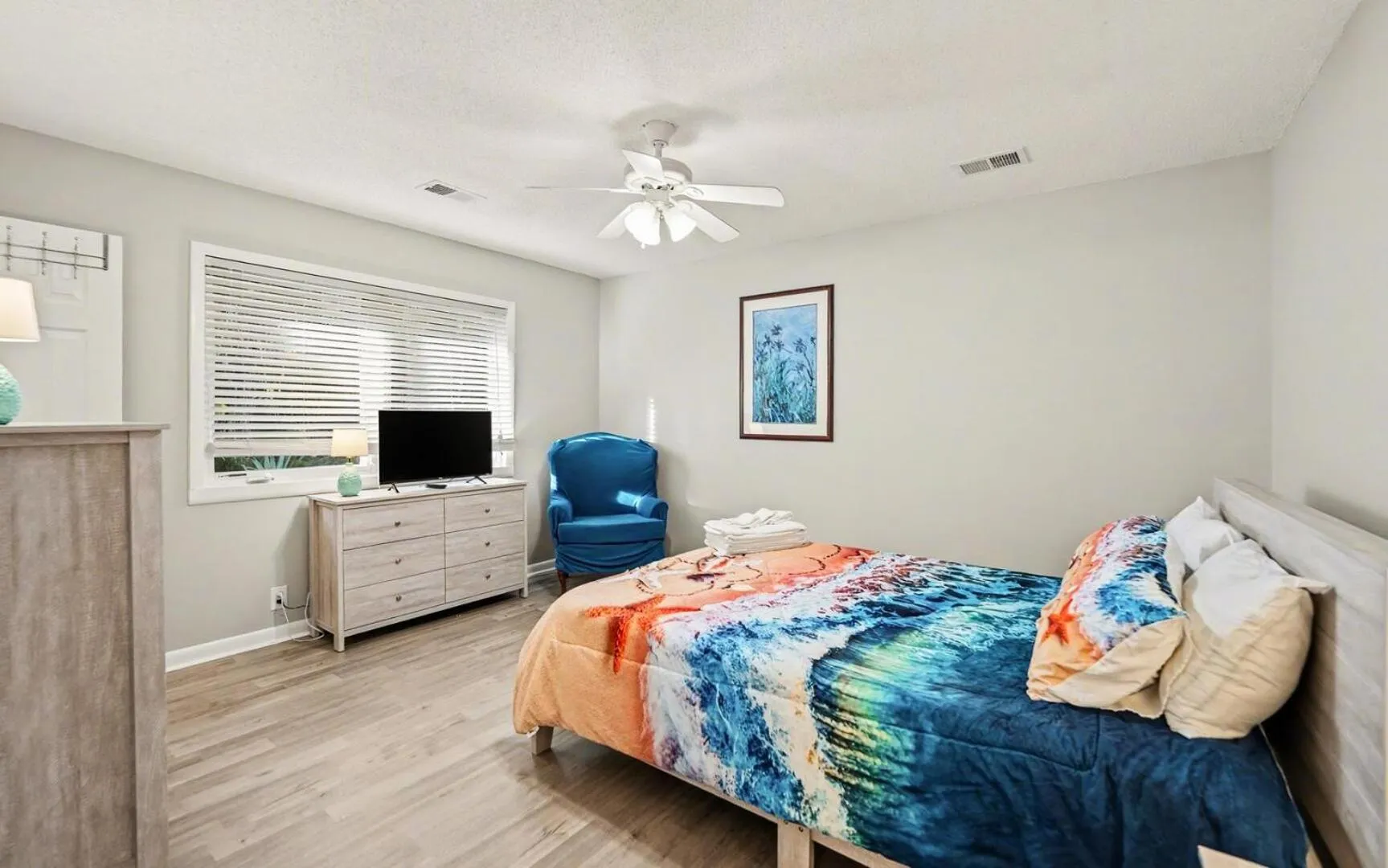 Bed in 844 Marsh Dunes