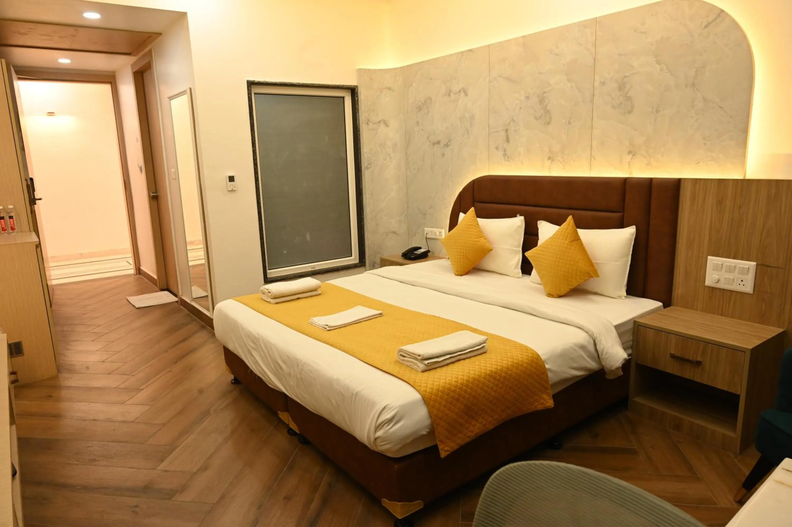 Bed in TrimHotel Shubharambh Ayodhya