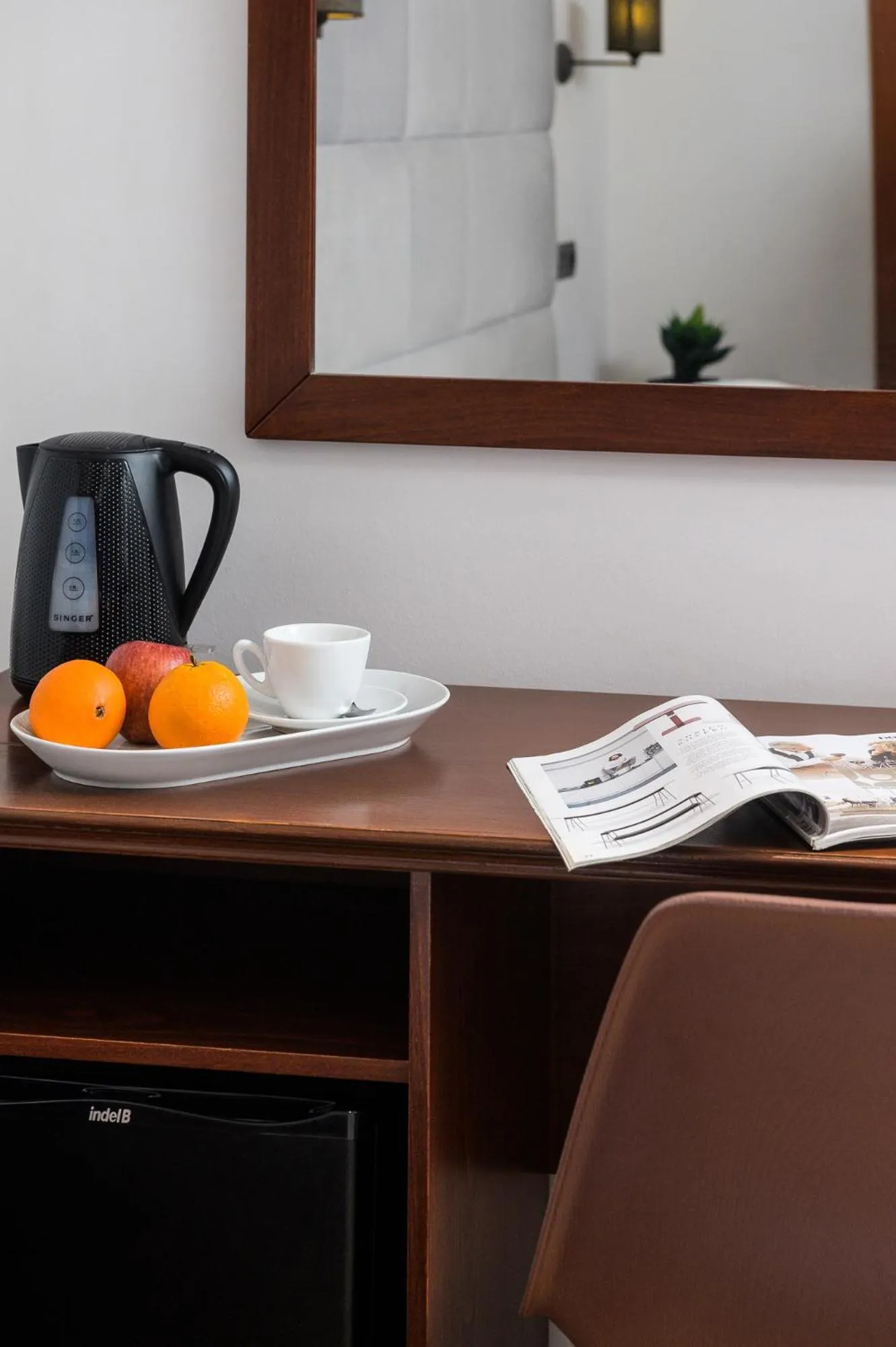 Coffee/tea facilities in Athens Odeon Hotel