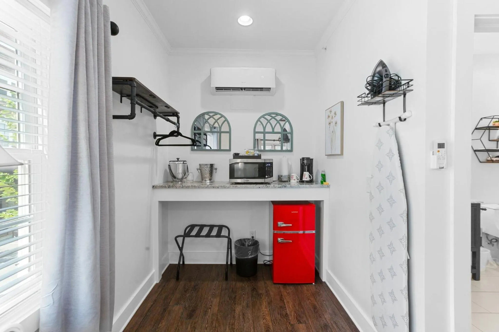 Kitchen or kitchenette in Little Inn on Main