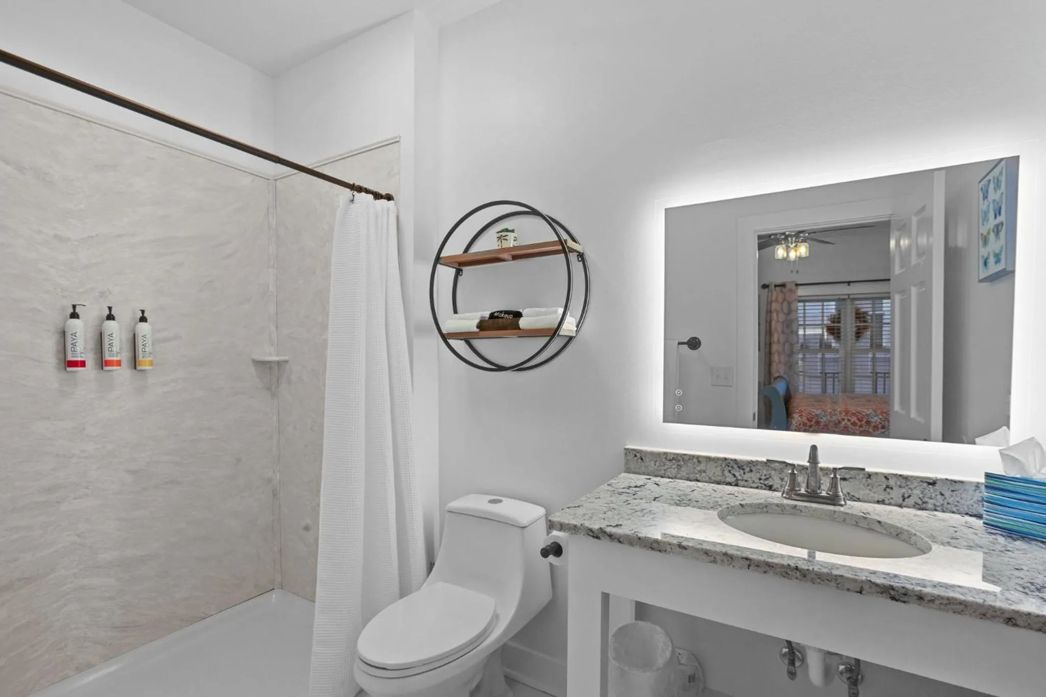 Bathroom in Little Inn on Main