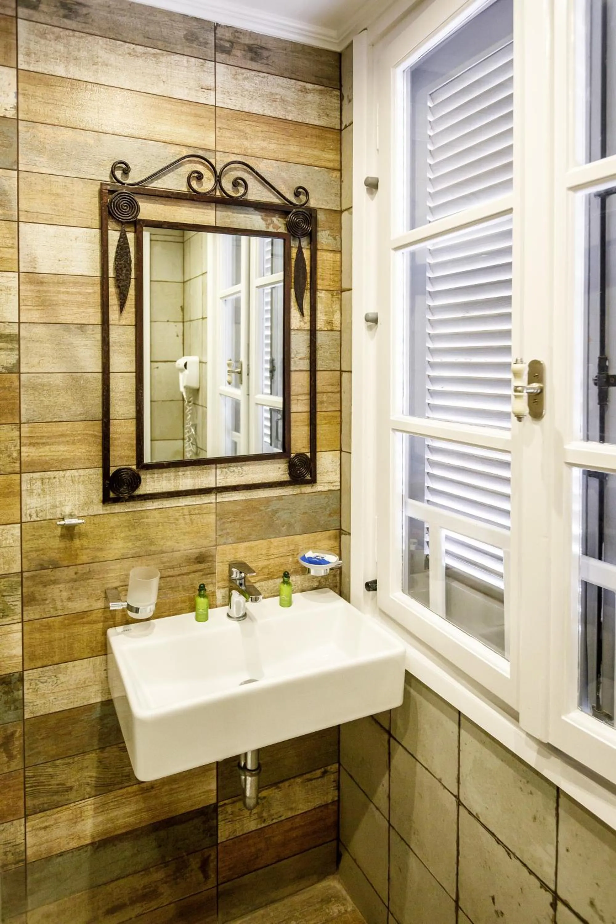 pension Acronafplia B&D