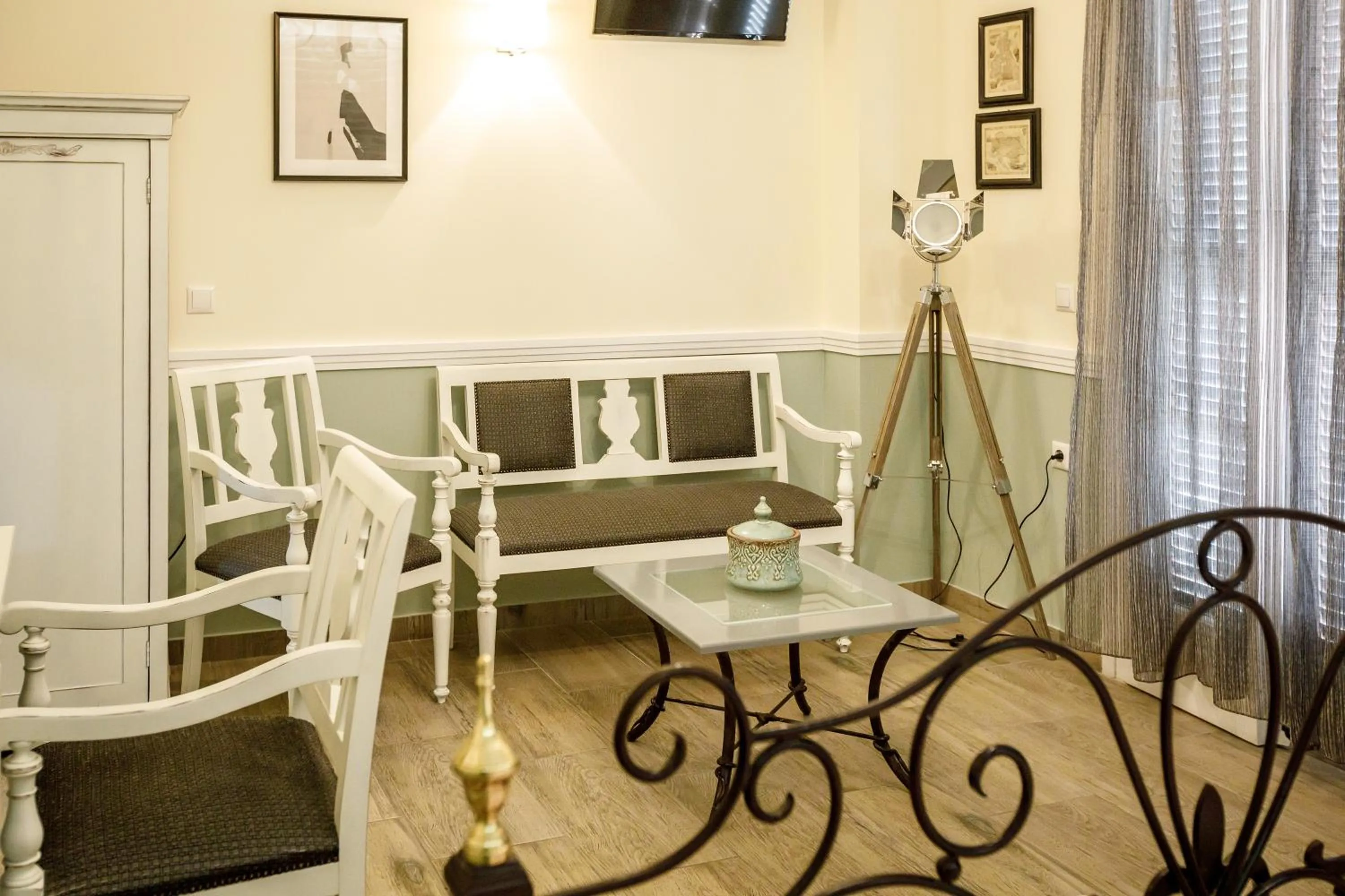 Photo of the whole room, Bed in pension Acronafplia B&D