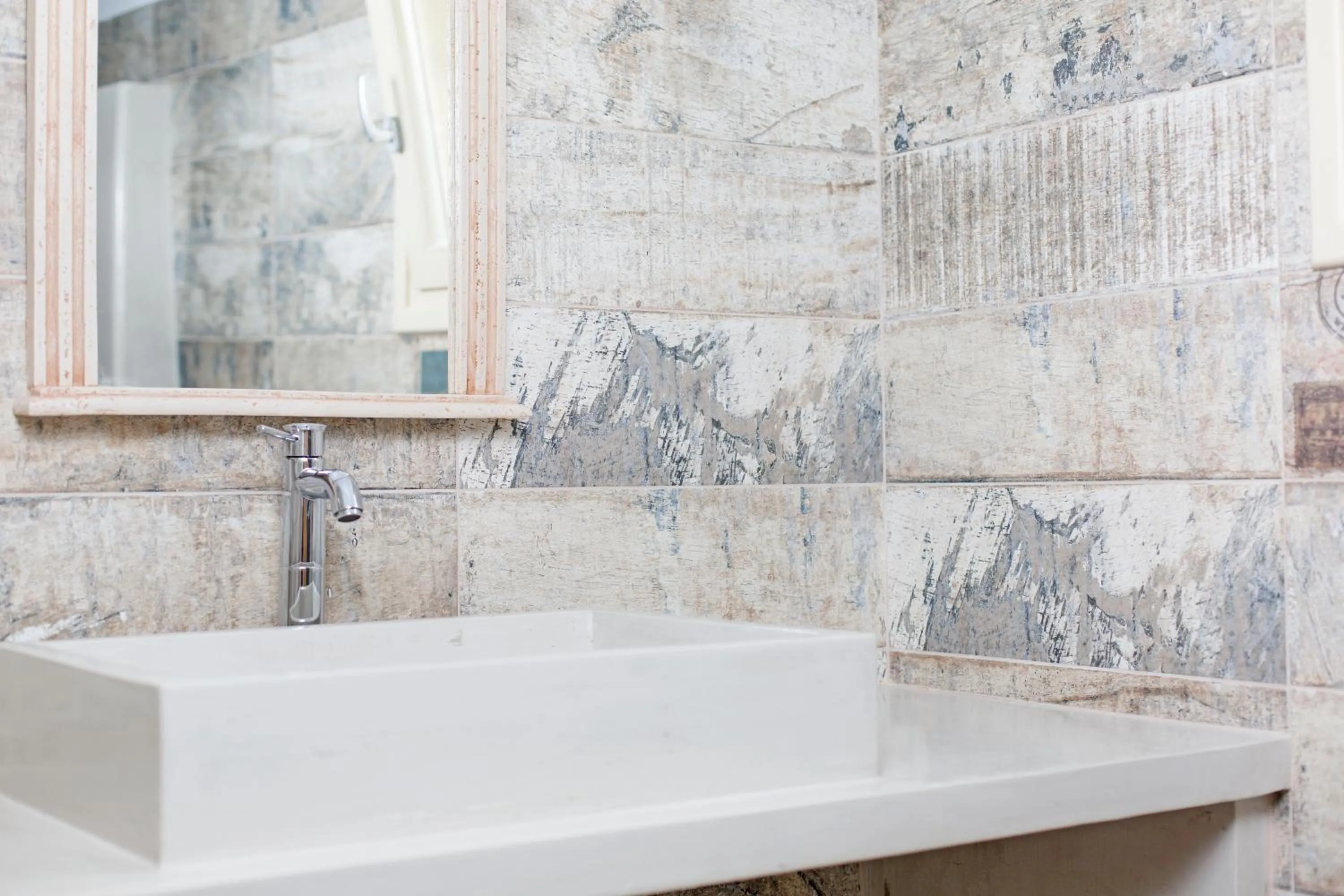 Bathroom in Korali Hotel