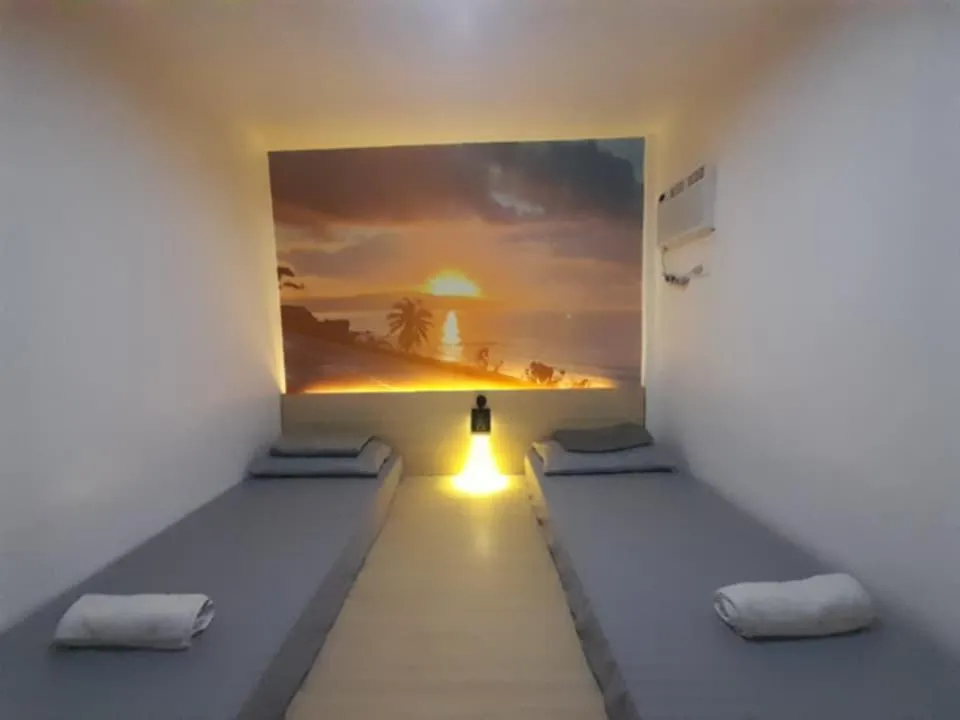 Bed in Happy Island Inn