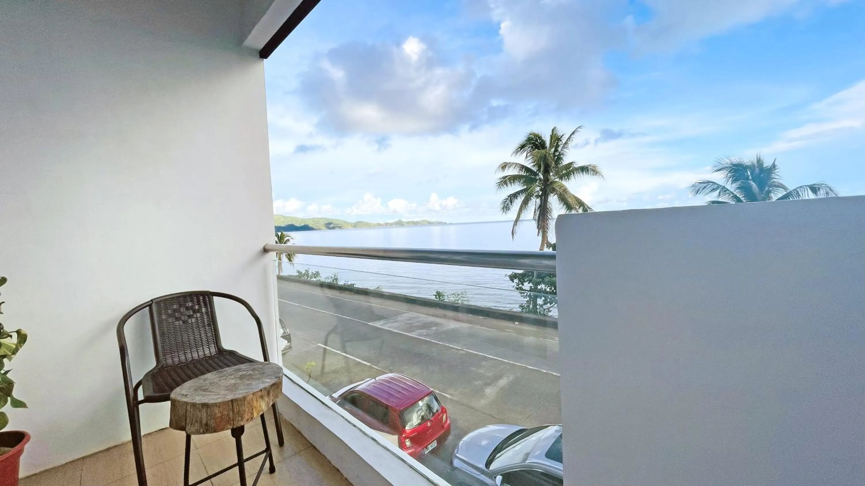 Balcony/Terrace in Happy Island Inn