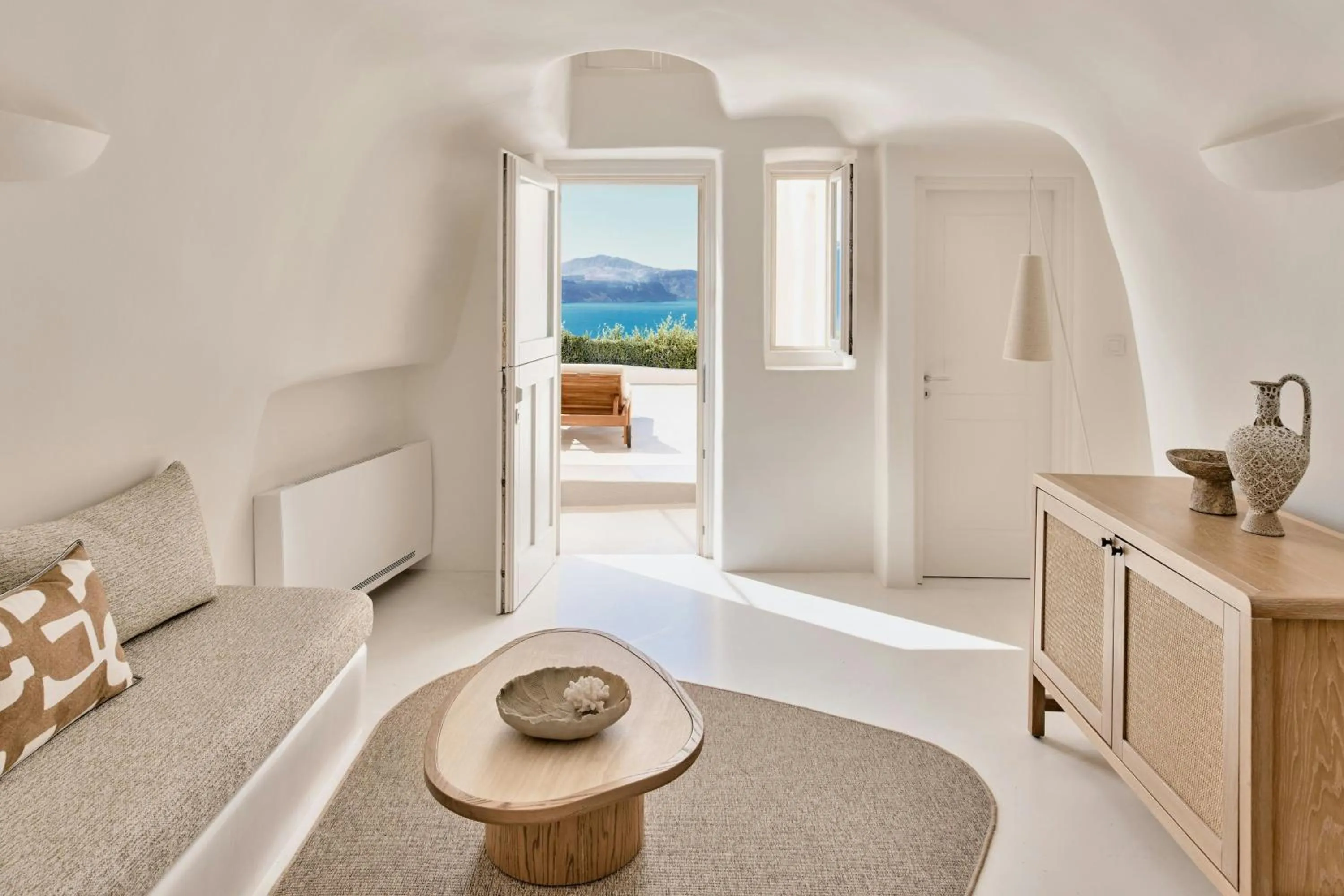 Photo of the whole room, Bed in Mystique, a Luxury Collection Hotel, Santorini
