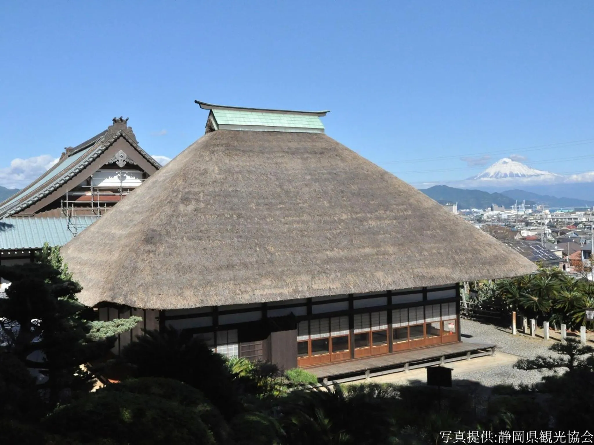 Nearby landmark in KOKO HOTEL Shizuoka - formerly Hotel Wing International Shizuoka
