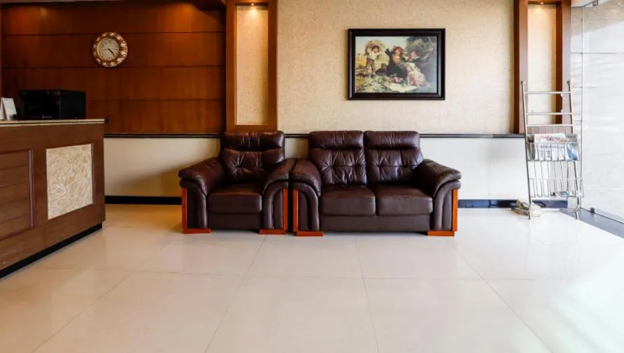 Lobby or reception in HOTEL PIONEER PARADISE