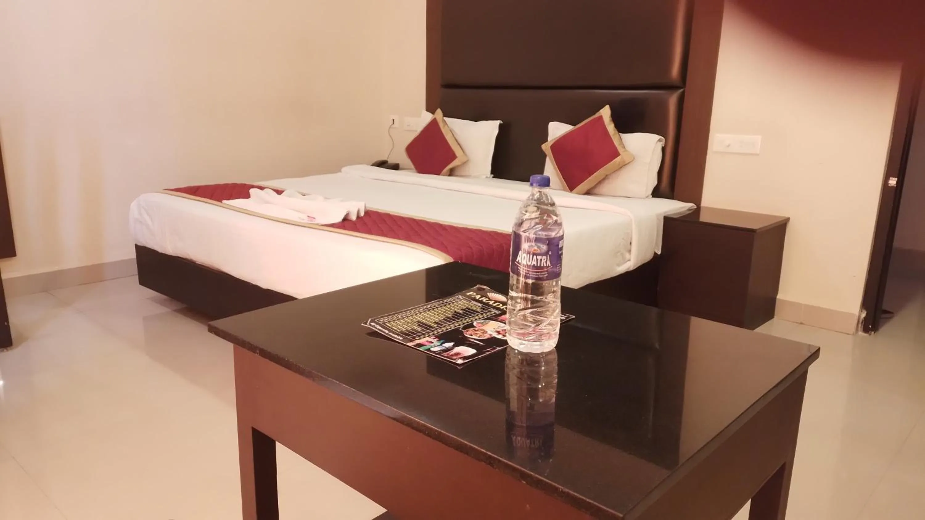 Bedroom, Bed in HOTEL PIONEER PARADISE