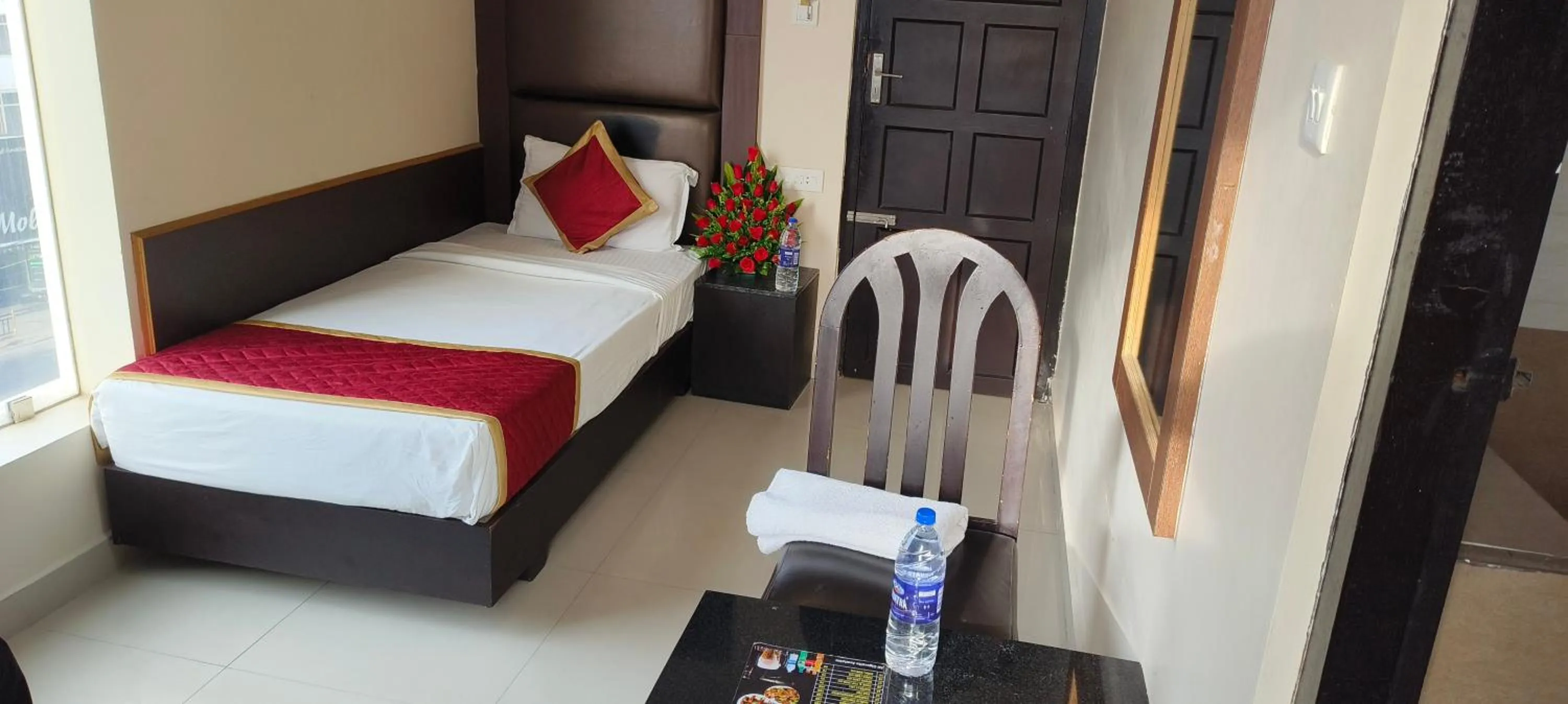 Bedroom, Bed in HOTEL PIONEER PARADISE