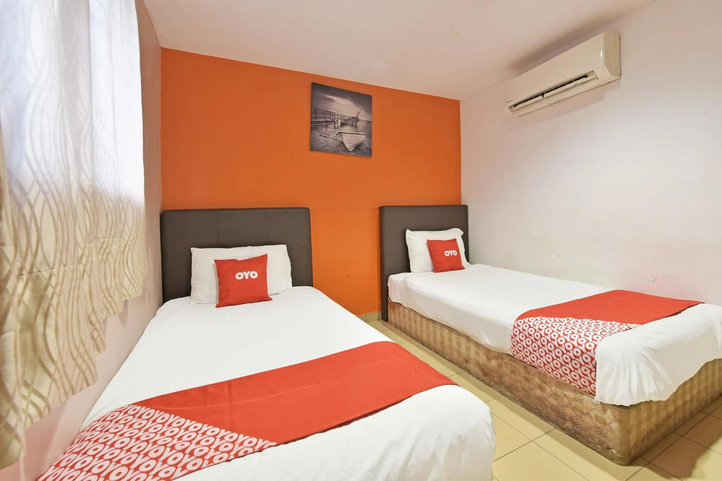 Bedroom in OYO 90732 New Hotel 33