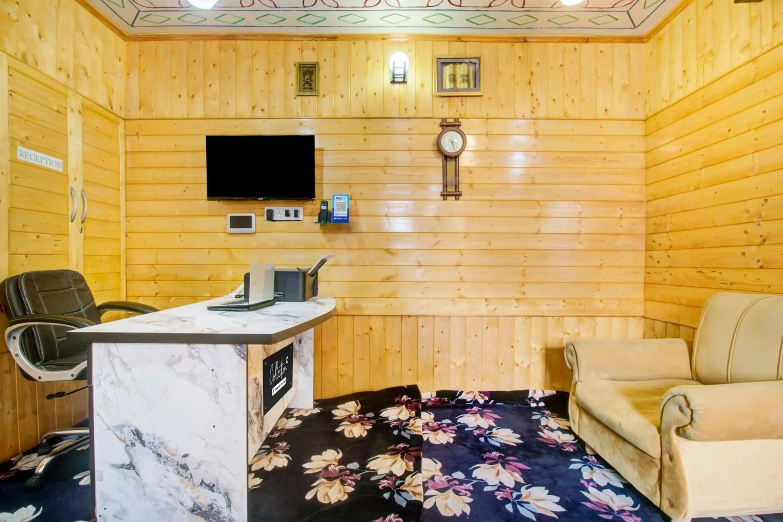 Lobby or reception in Collection O Brein Nishat Formerly Continental Guest House