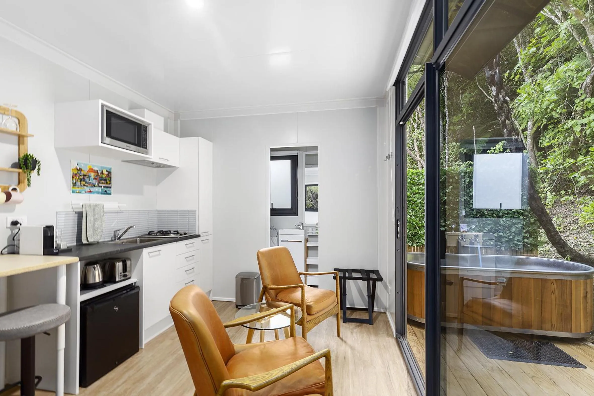 Living room in 2 Peas In A Pod