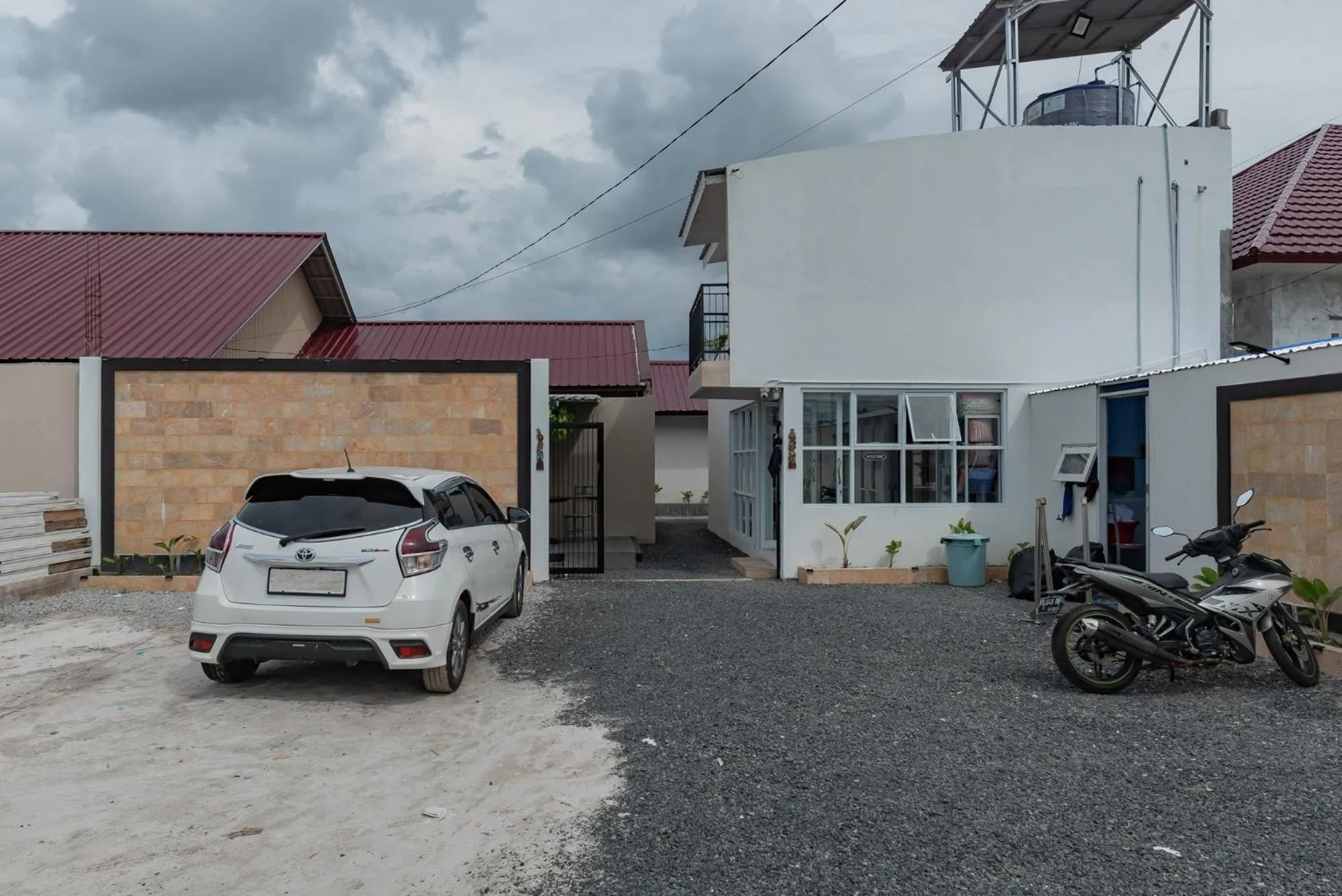 Property building in Urbanview Hotel Yoga Palangkaraya by RedDoorz