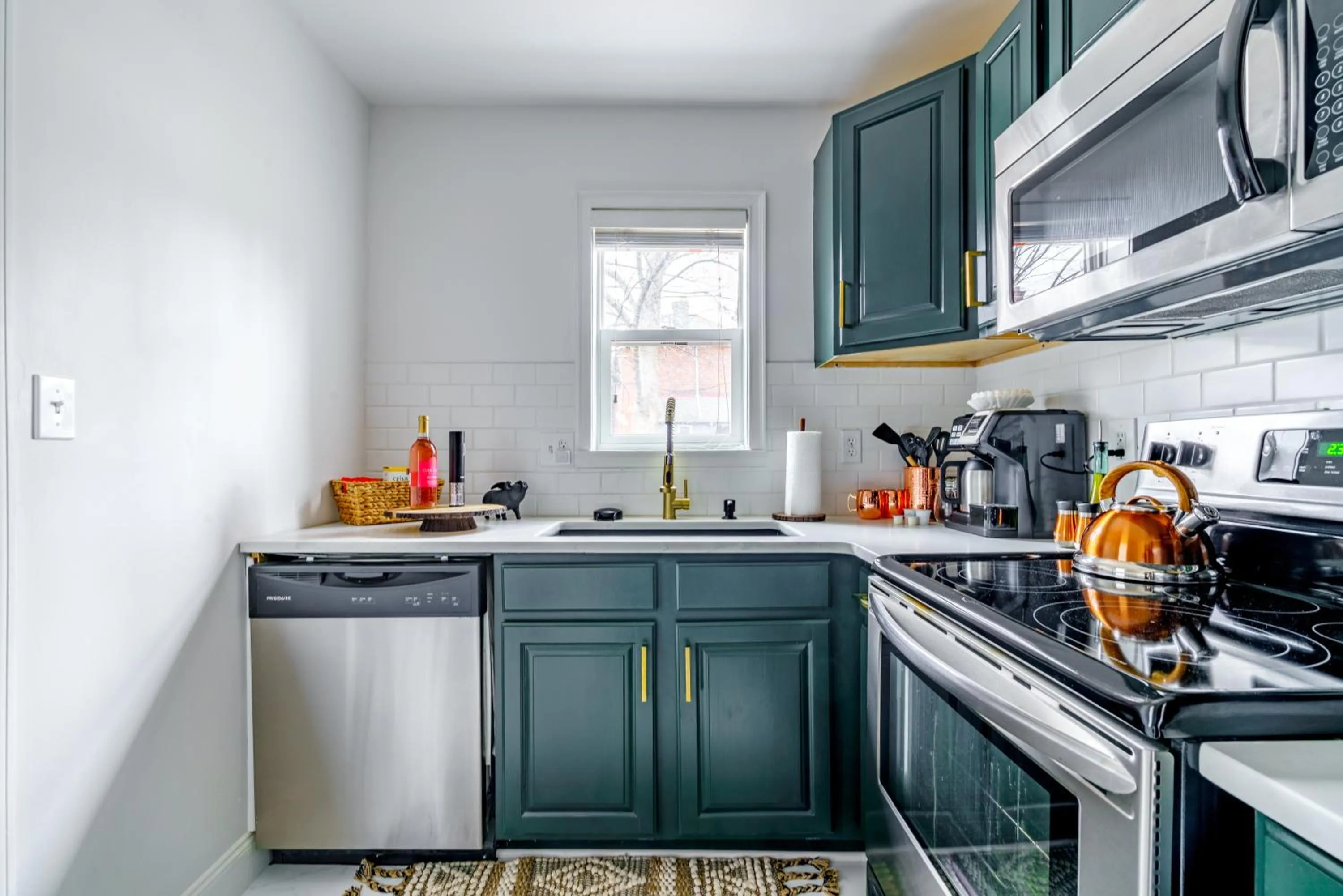 Coffee/tea facilities in Jungle House Urban Lofts - Short North & Convention Center