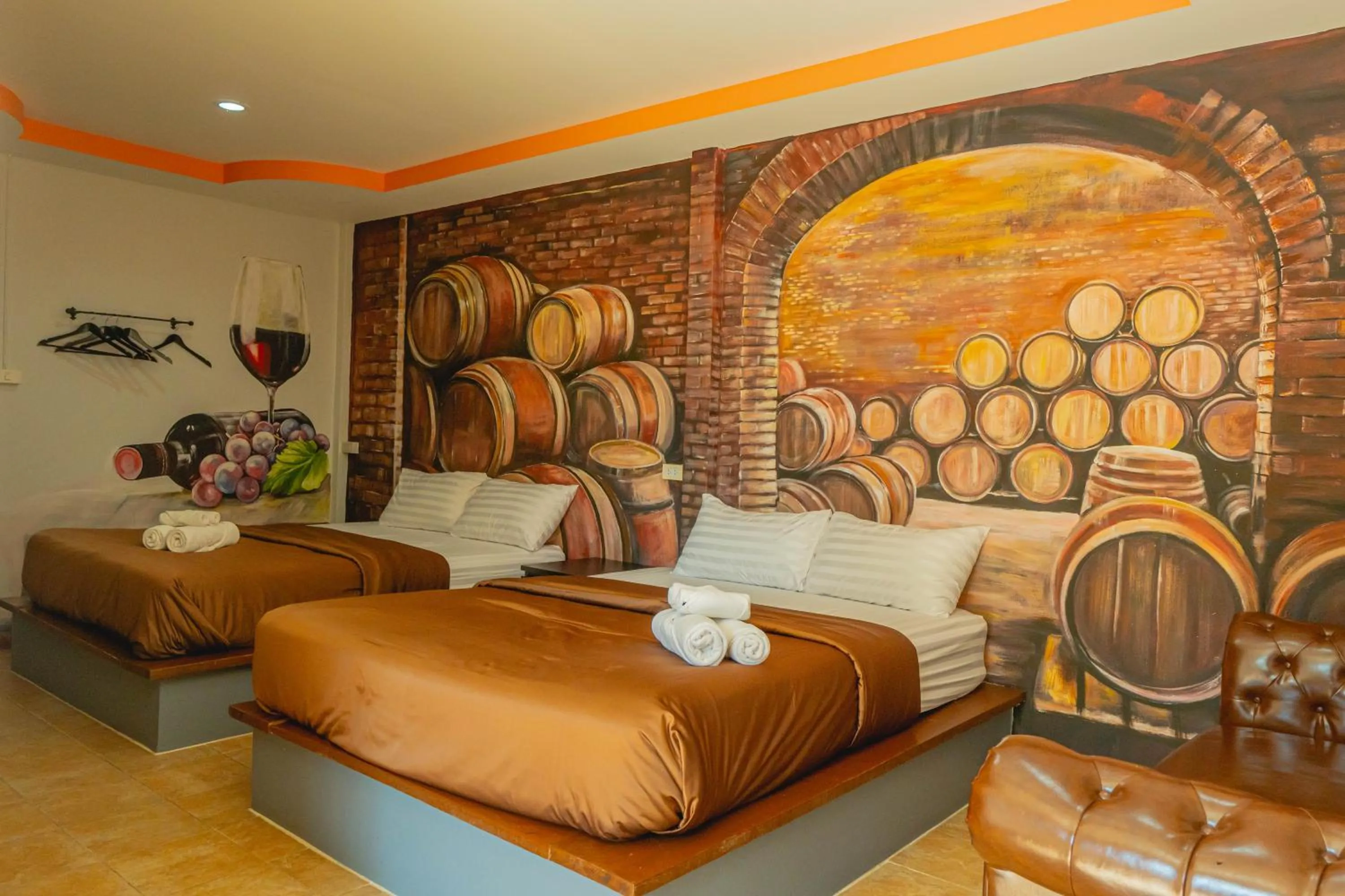 Bed in Apinya Resort Bangsarey