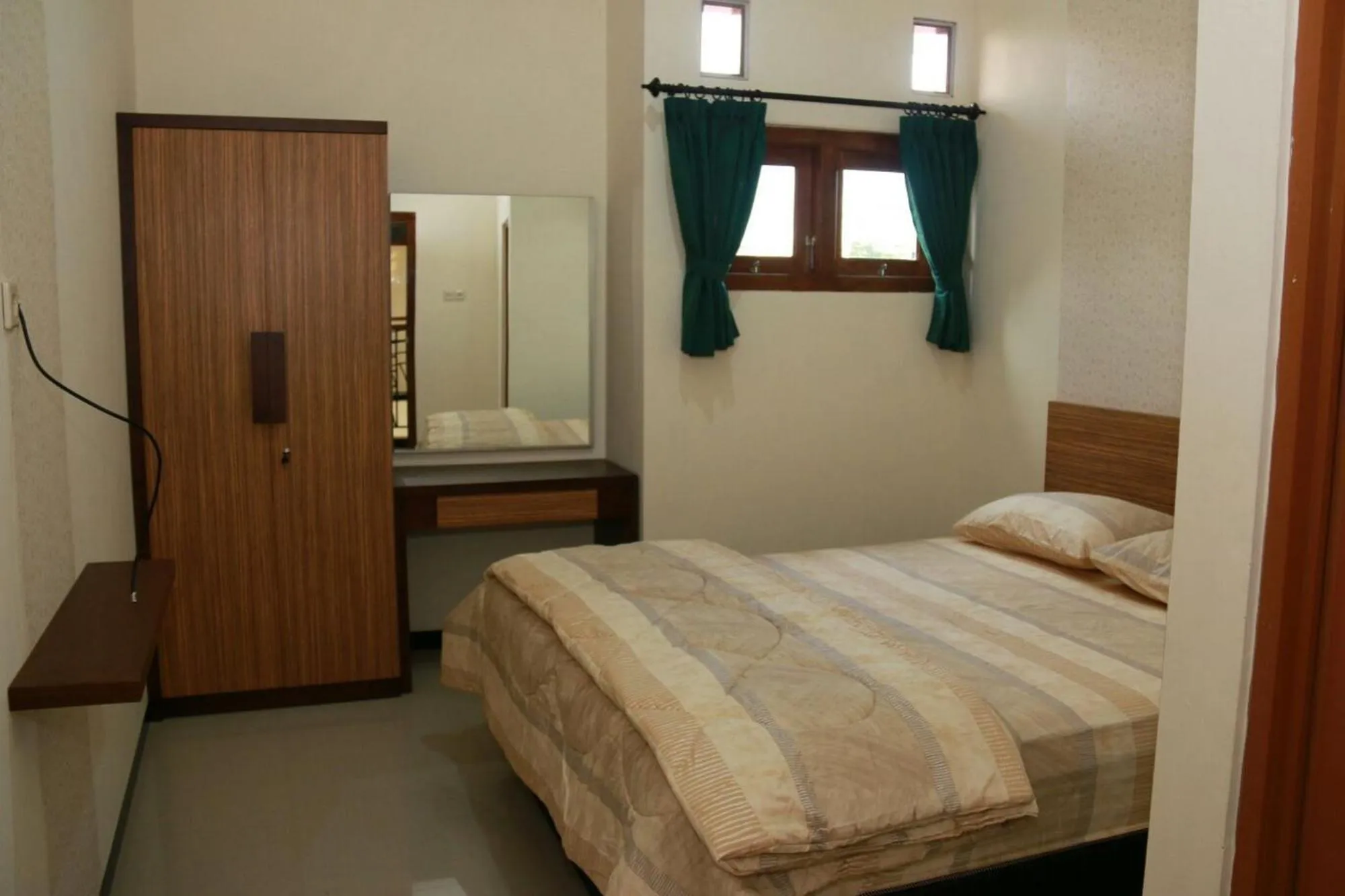 Bedroom, Bed in Homestay Griya Kinasih Syariah Pati Mitra RedDoorz
