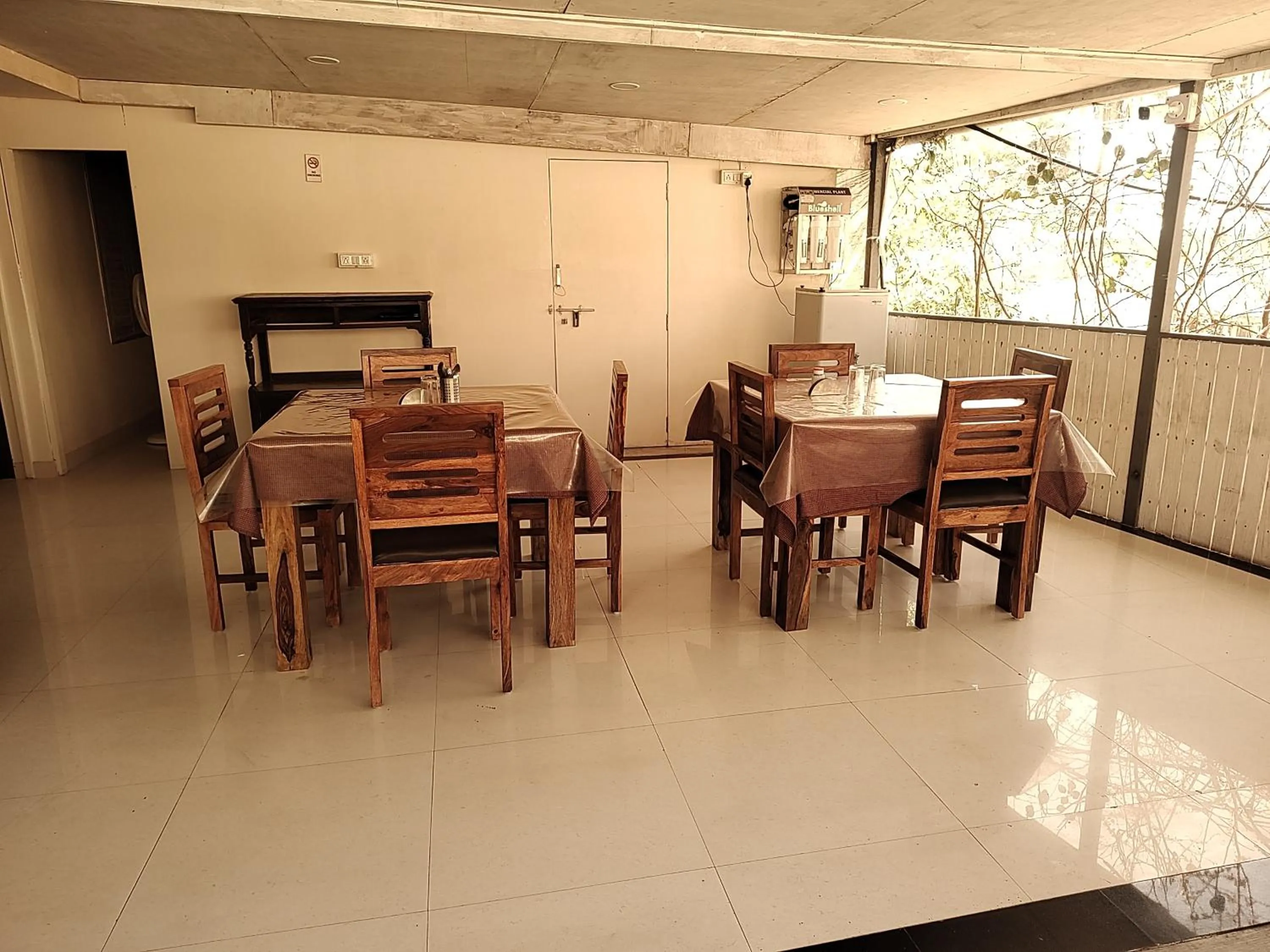 Restaurant/places to eat in Abu Inn, Mount Abu - The Luxury Boutique Stay