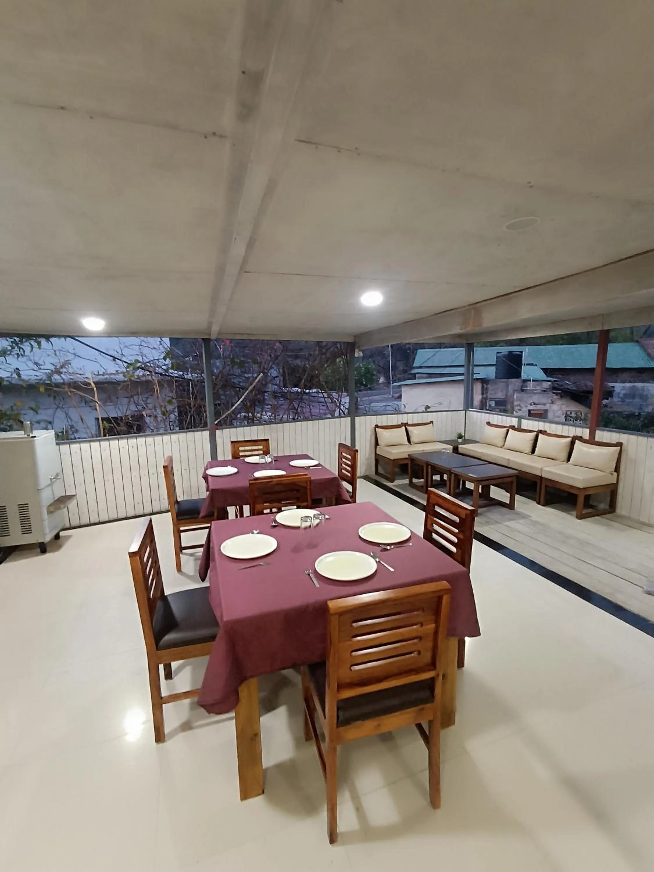 Dining area in Abu Inn, Mount Abu - The Luxury Boutique Stay