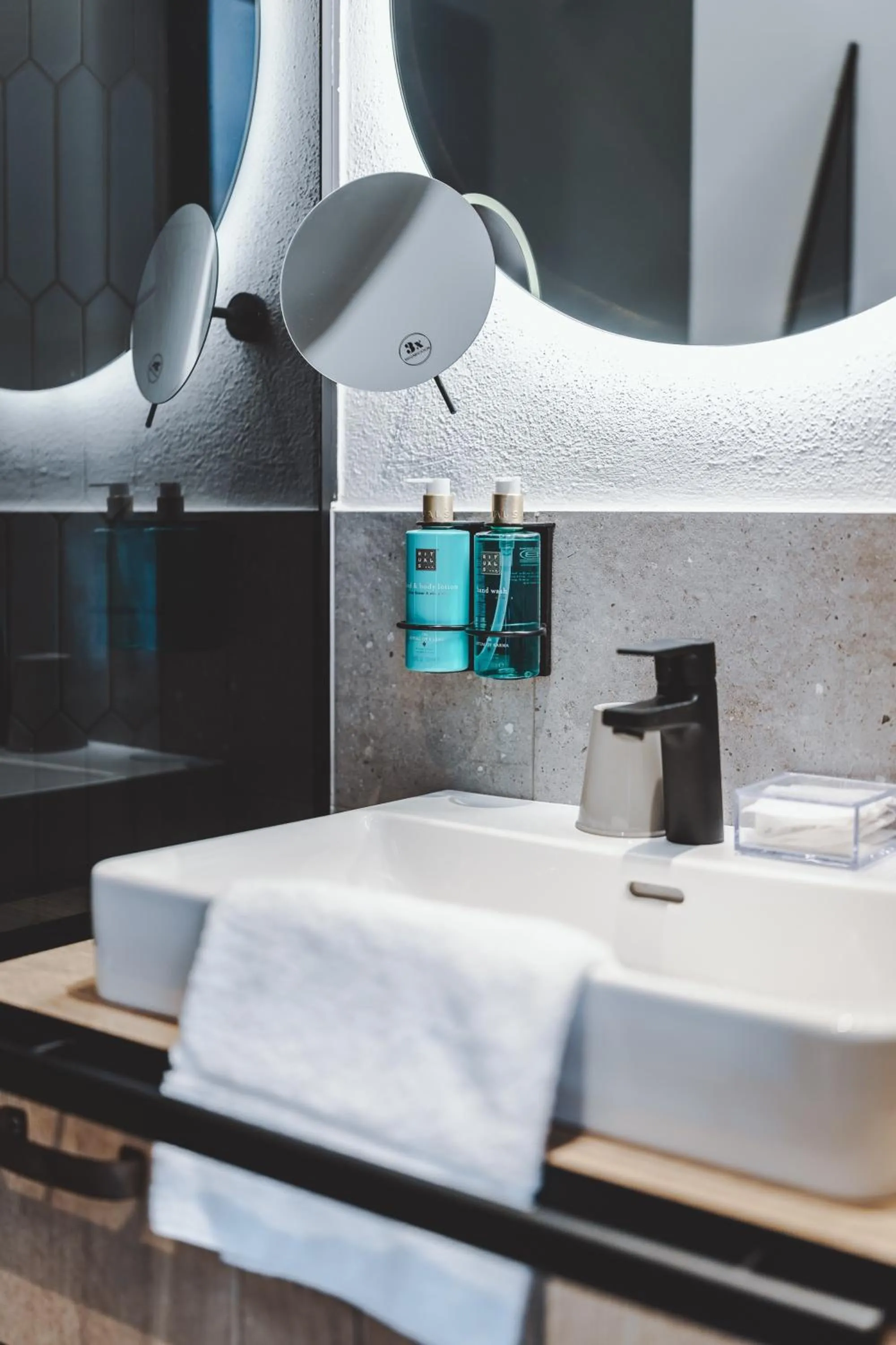 Bathroom in The Gast House Zell am See