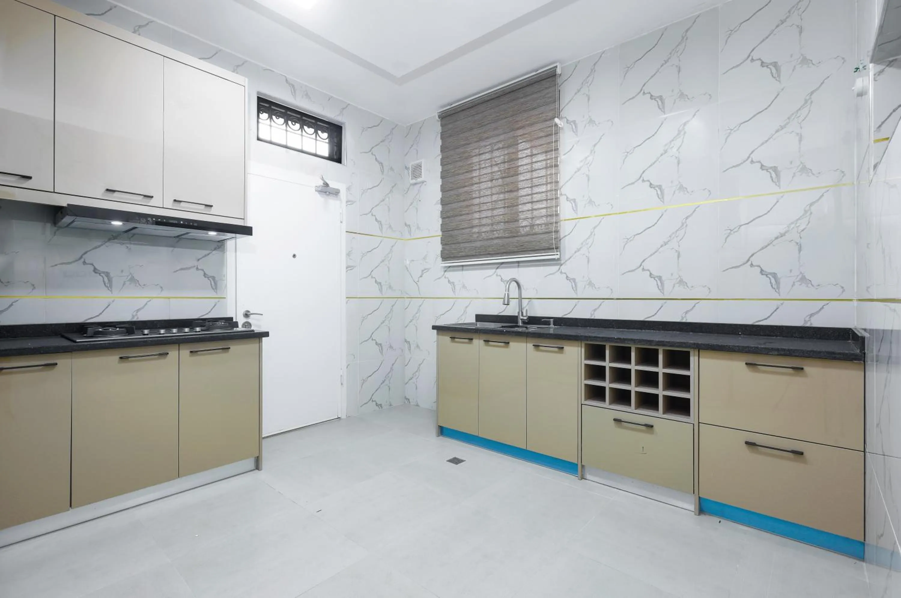 Kitchen or kitchenette in BKT Cribs - Apartments & Suites
