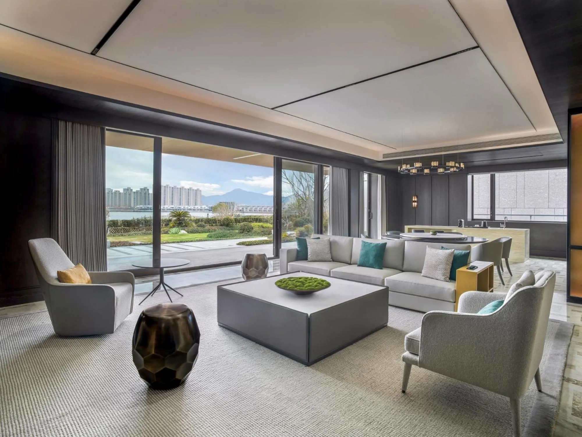 Living room in Sheraton Ninghai