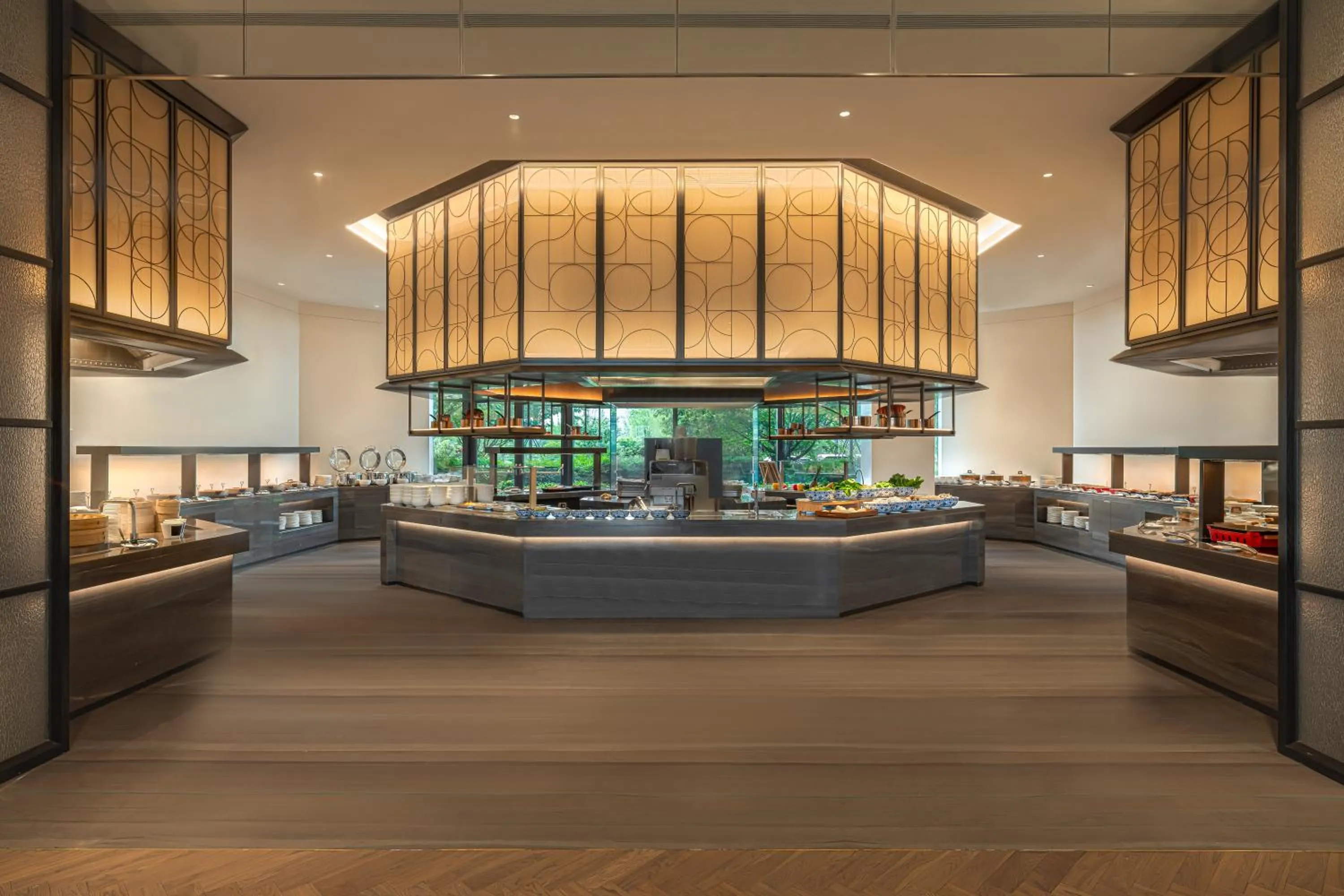 Restaurant/places to eat in Sheraton Ninghai