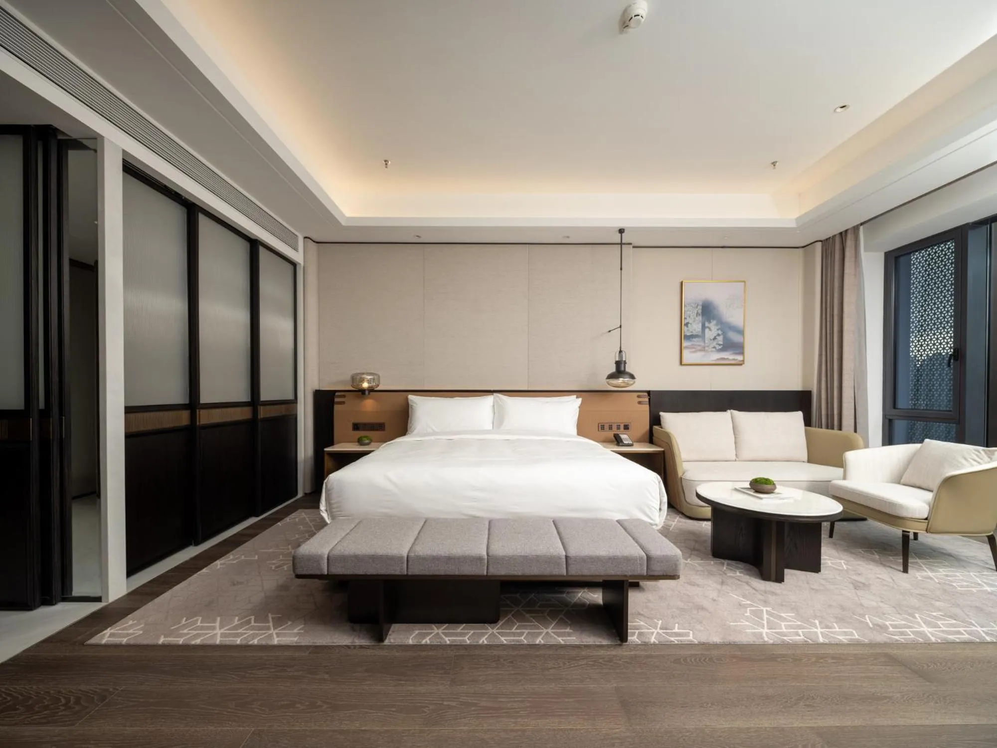 Photo of the whole room, Bed in Sheraton Ninghai