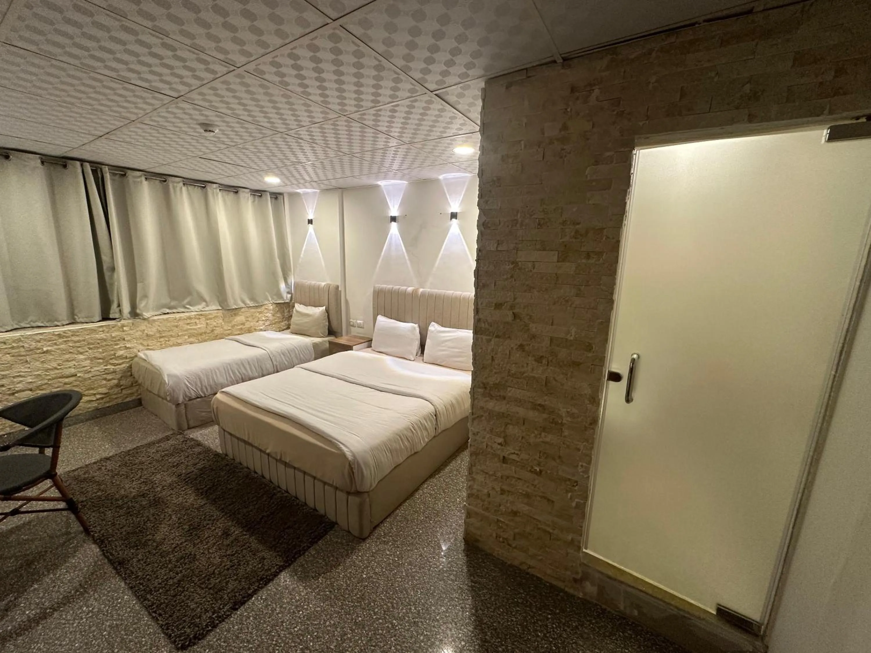 Bed in Egy Days Hotel