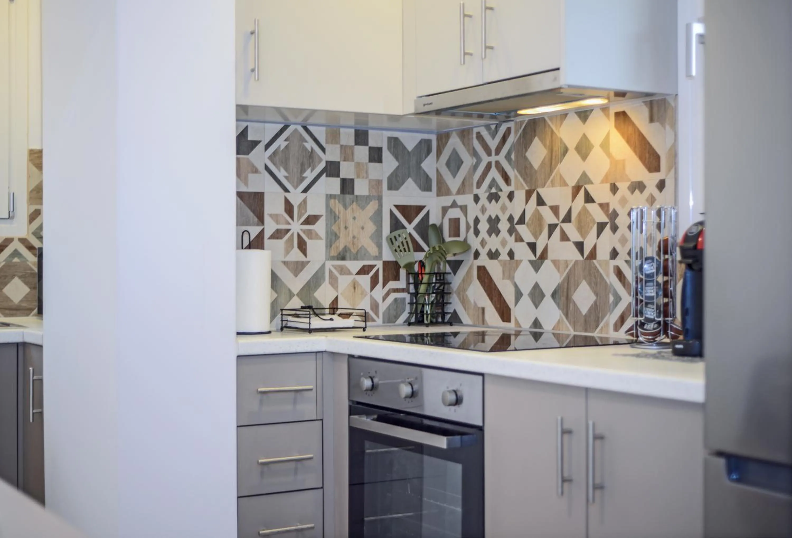 Kitchen or kitchenette in Victor Junior Suite by "elite"