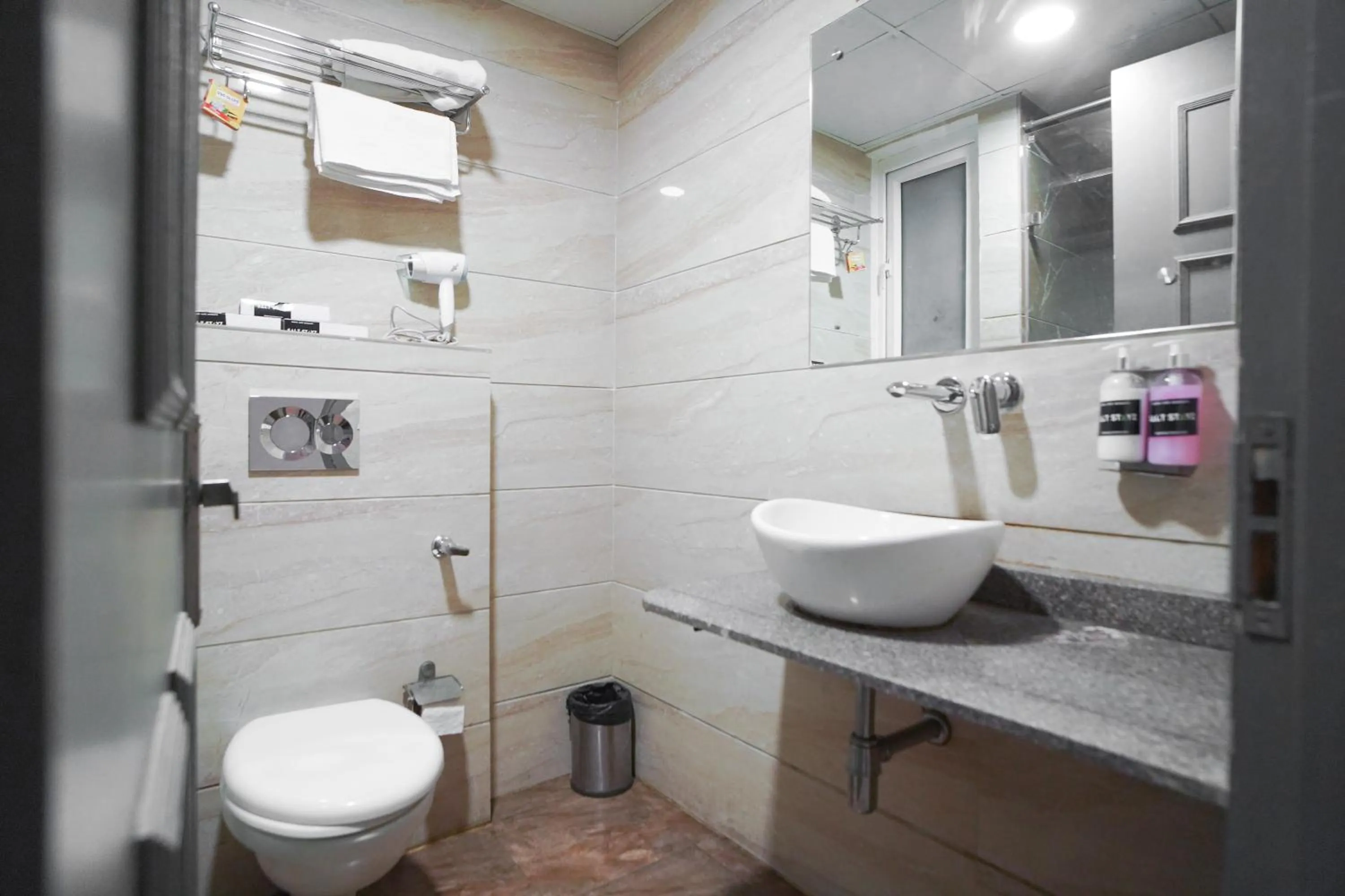 Shower in Saltstayz Express - Medicity Near Medanta Hospital