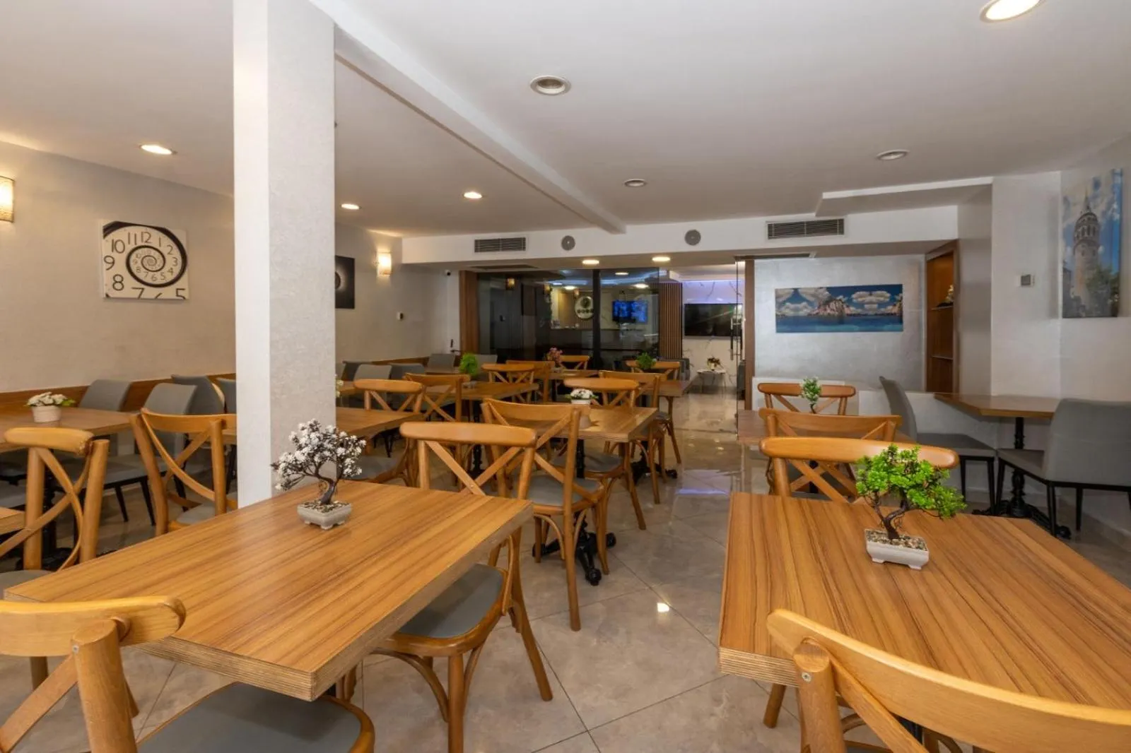 Restaurant/places to eat in GalataportWawhotel