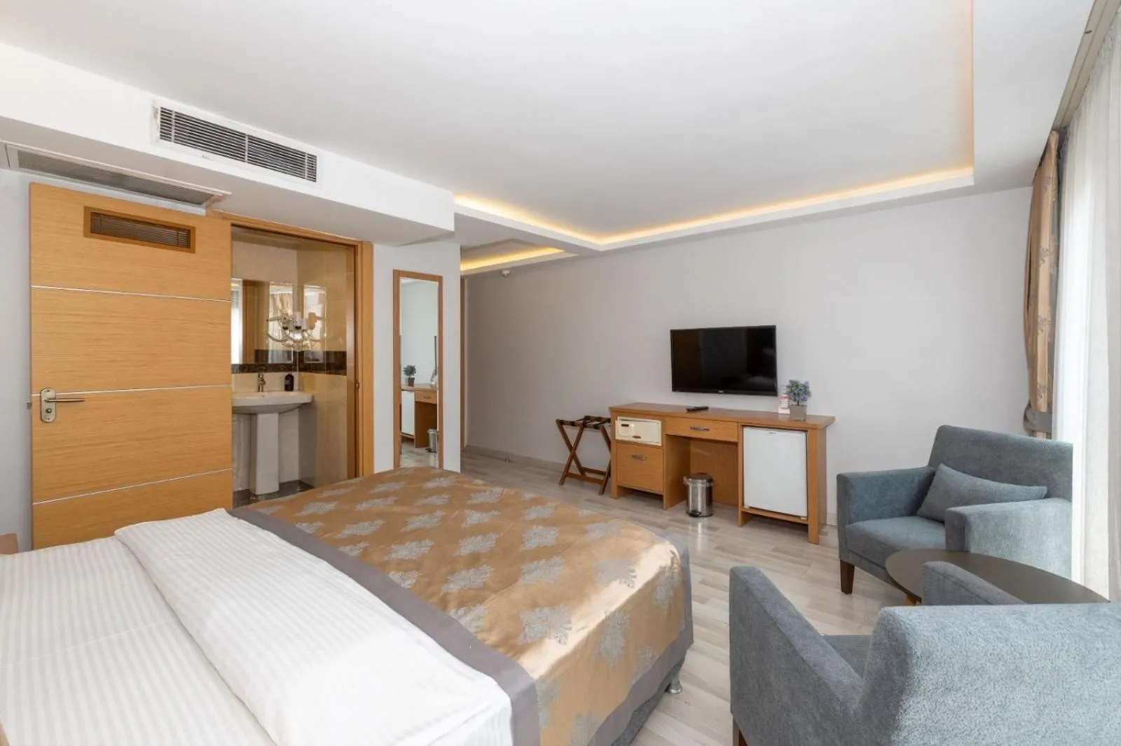 Bed in GalataportWawhotel