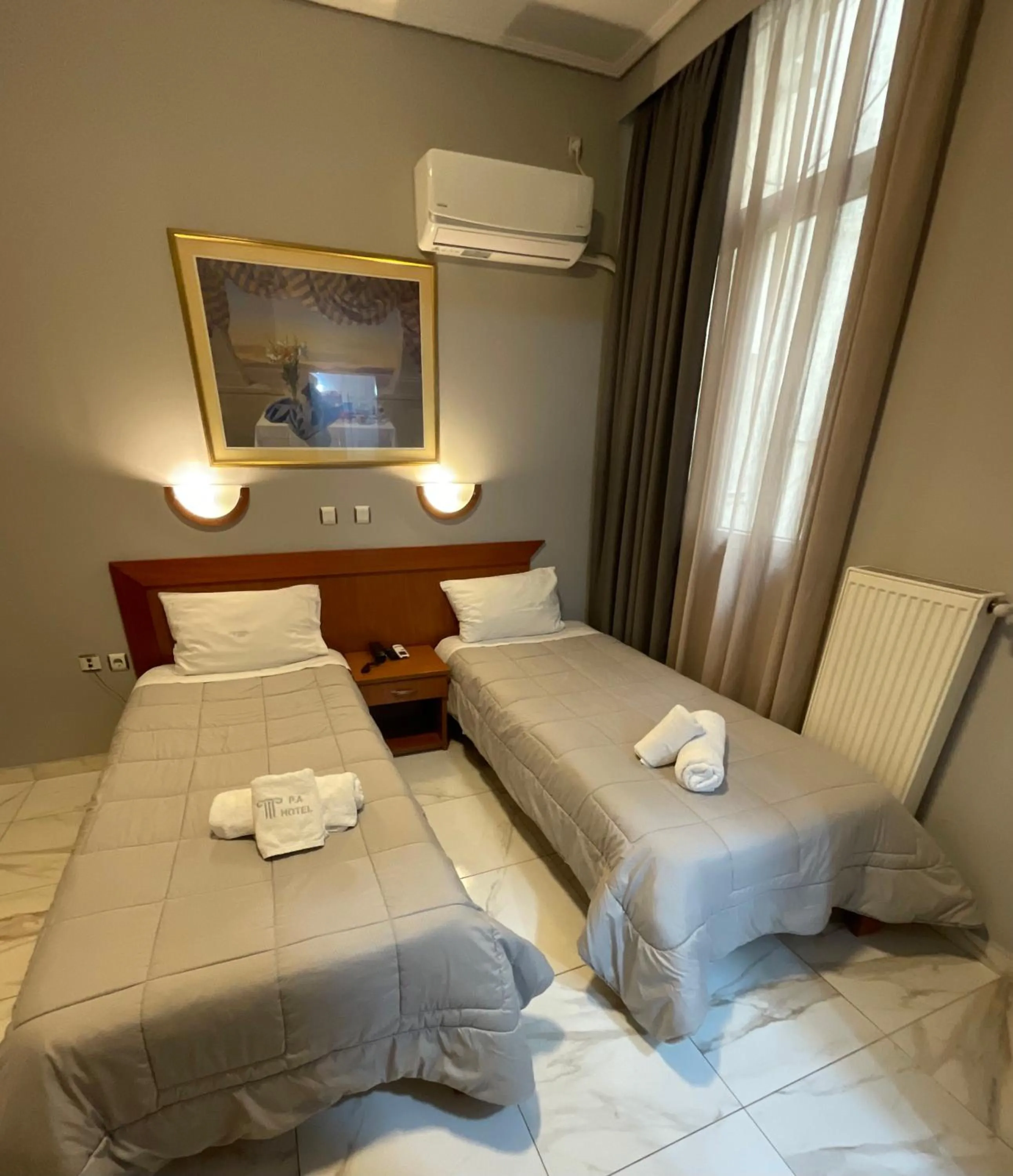 Photo of the whole room, Bed in Piraeus Acropole Hotel