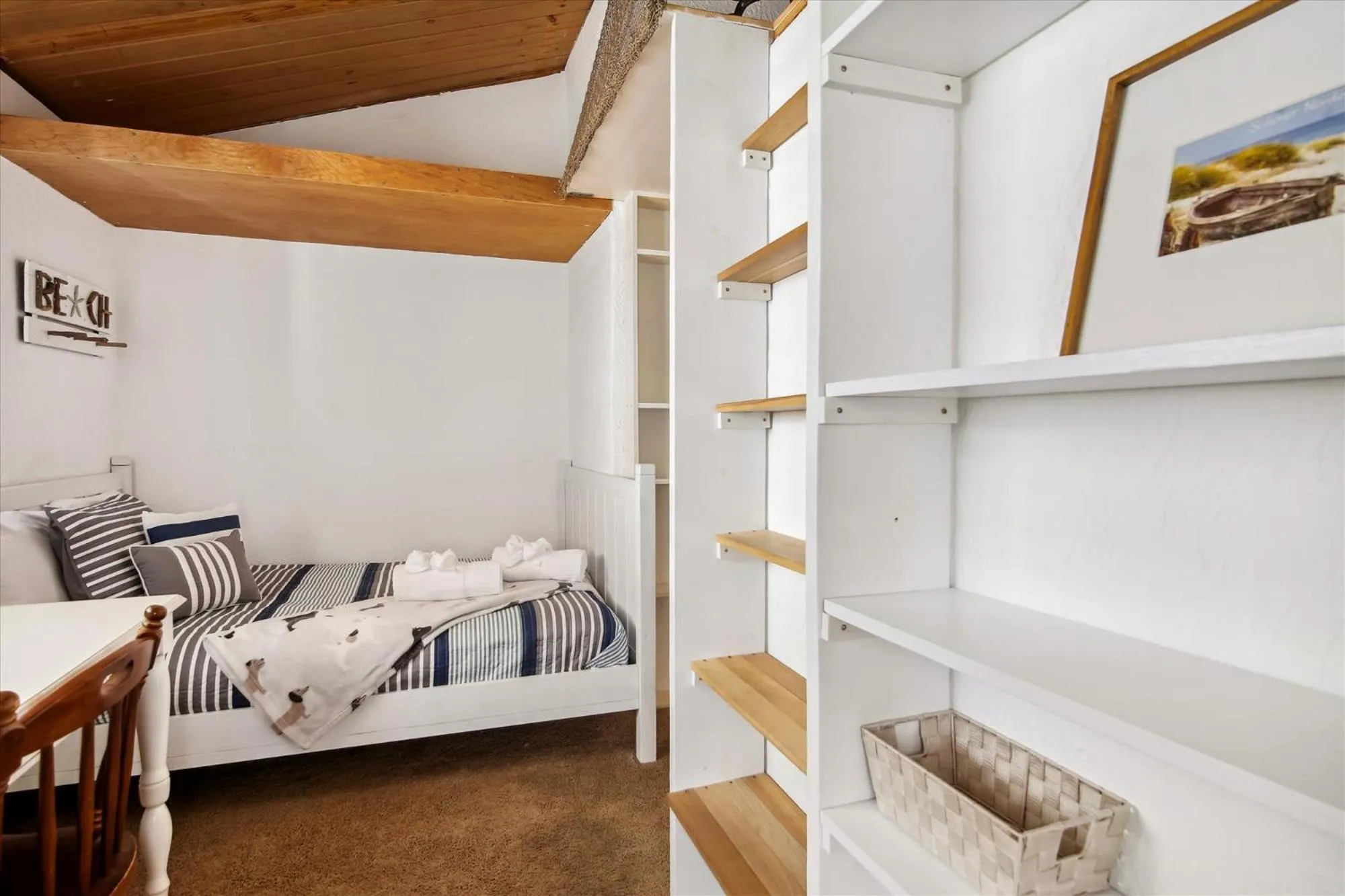 Property building, Bed in Barnacle Lodge