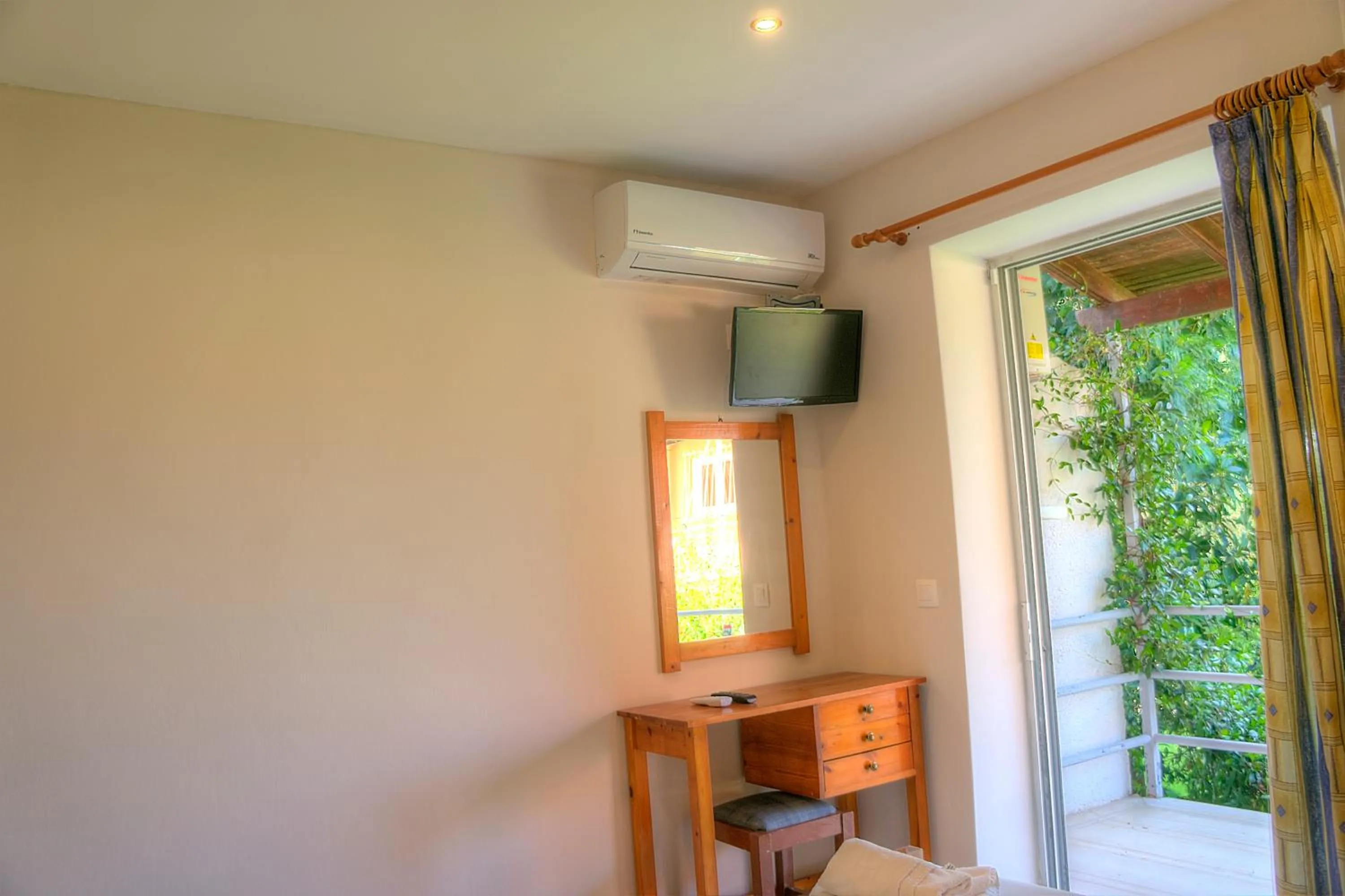 Bedroom in Hotel Benitses Arches