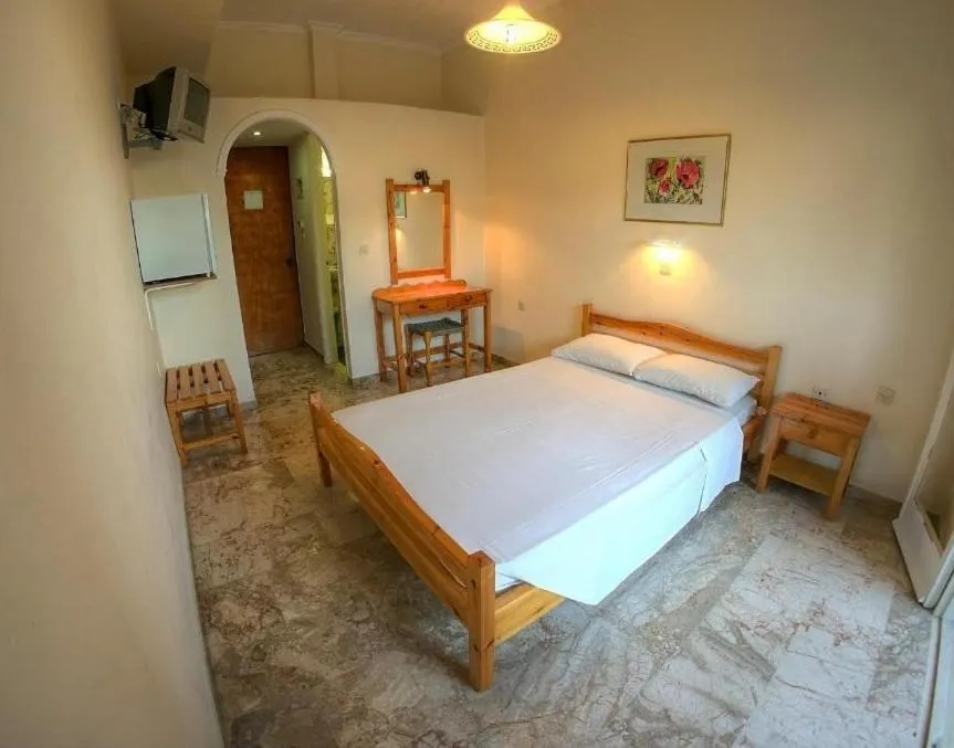 Bed in Hotel Benitses Arches