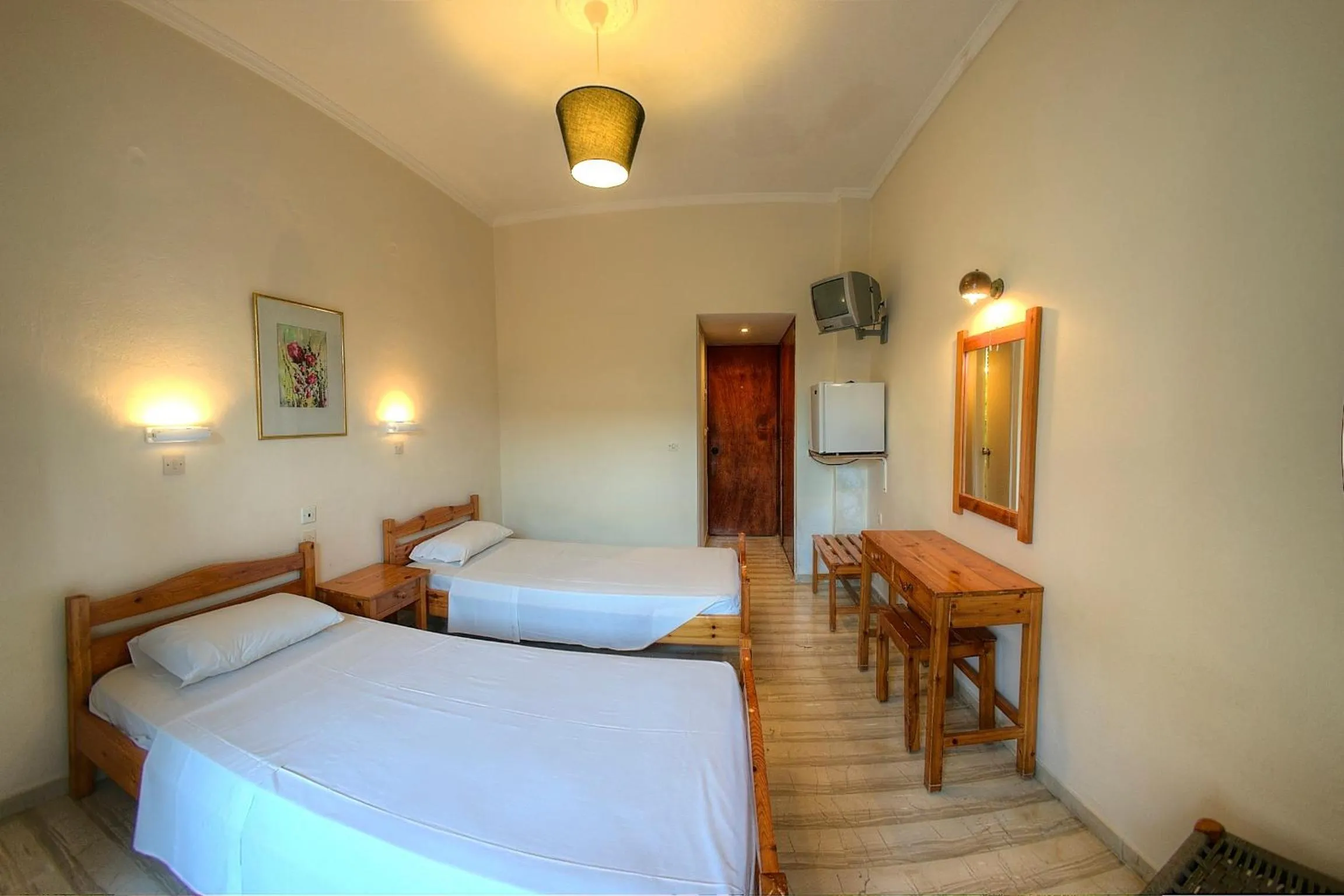 Bed in Hotel Benitses Arches