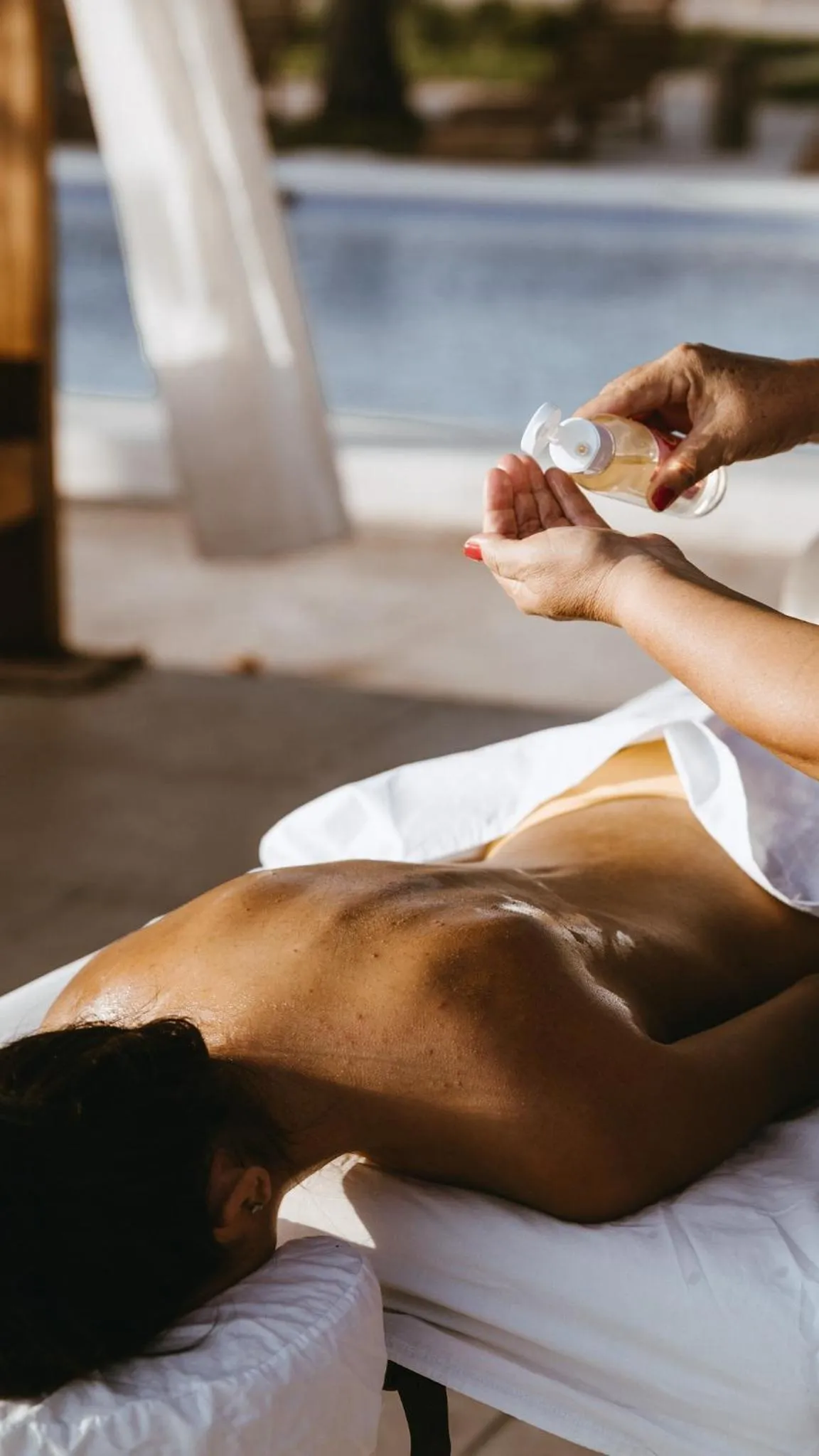 Massage in Coco Surf Tropical Village