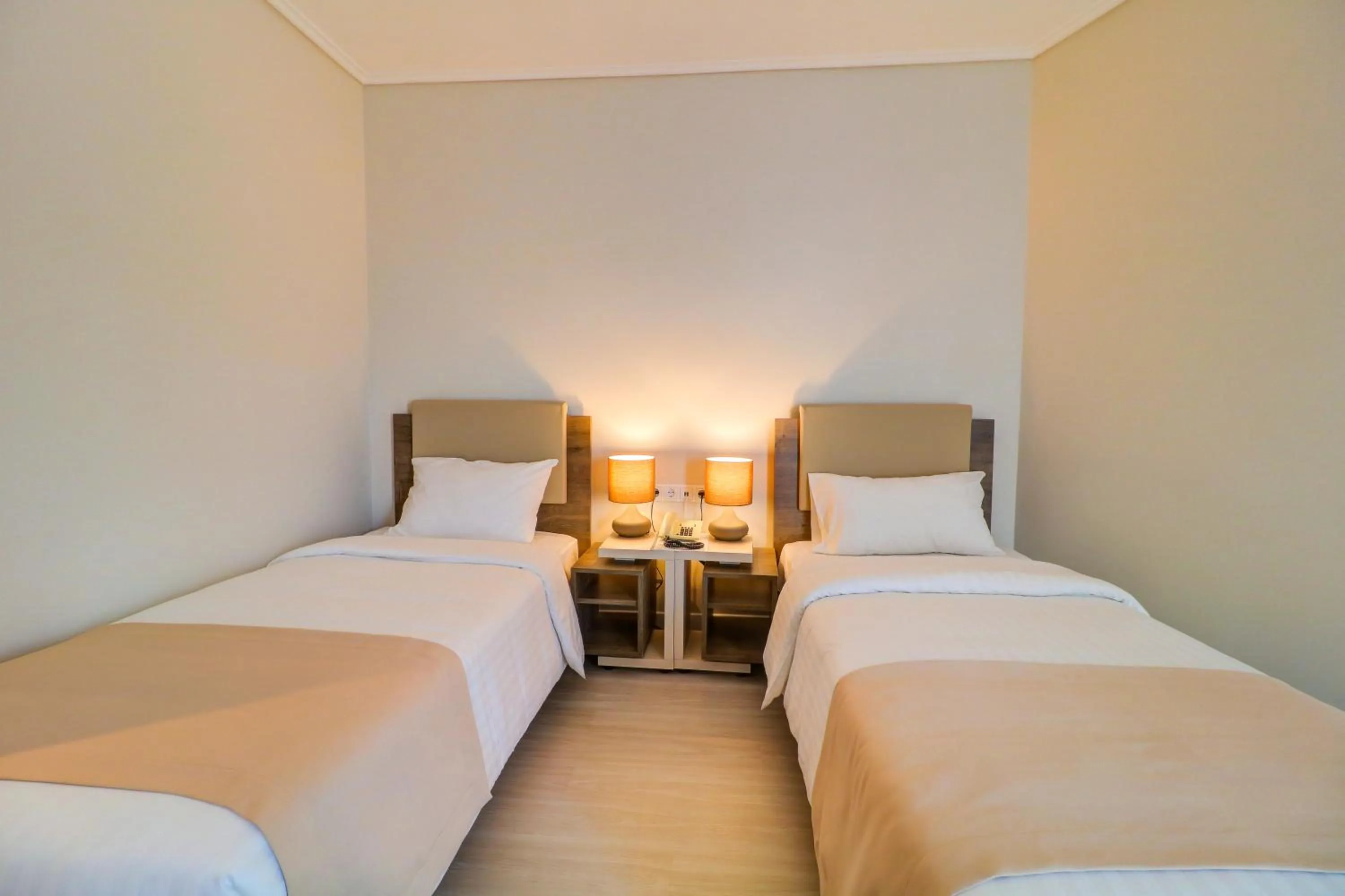 Photo of the whole room, Bed in Palace Hotel Glyfada