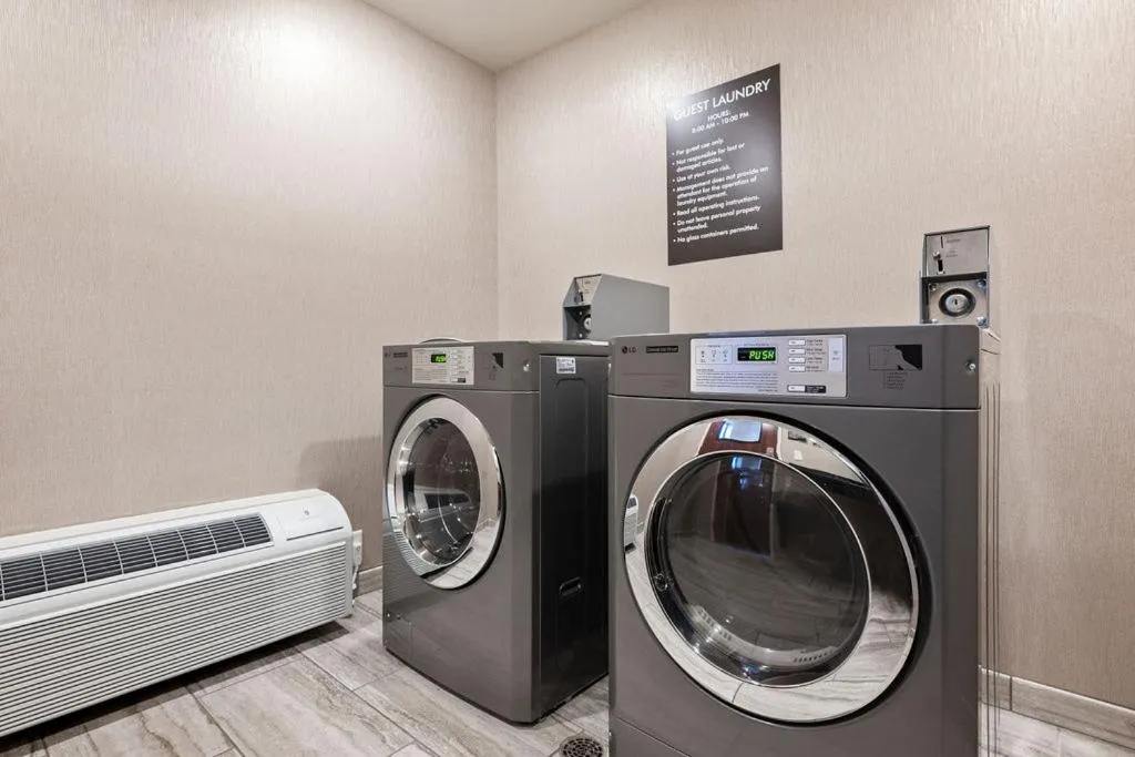 laundry in Cobblestone Hotel & Suites - Mosinee