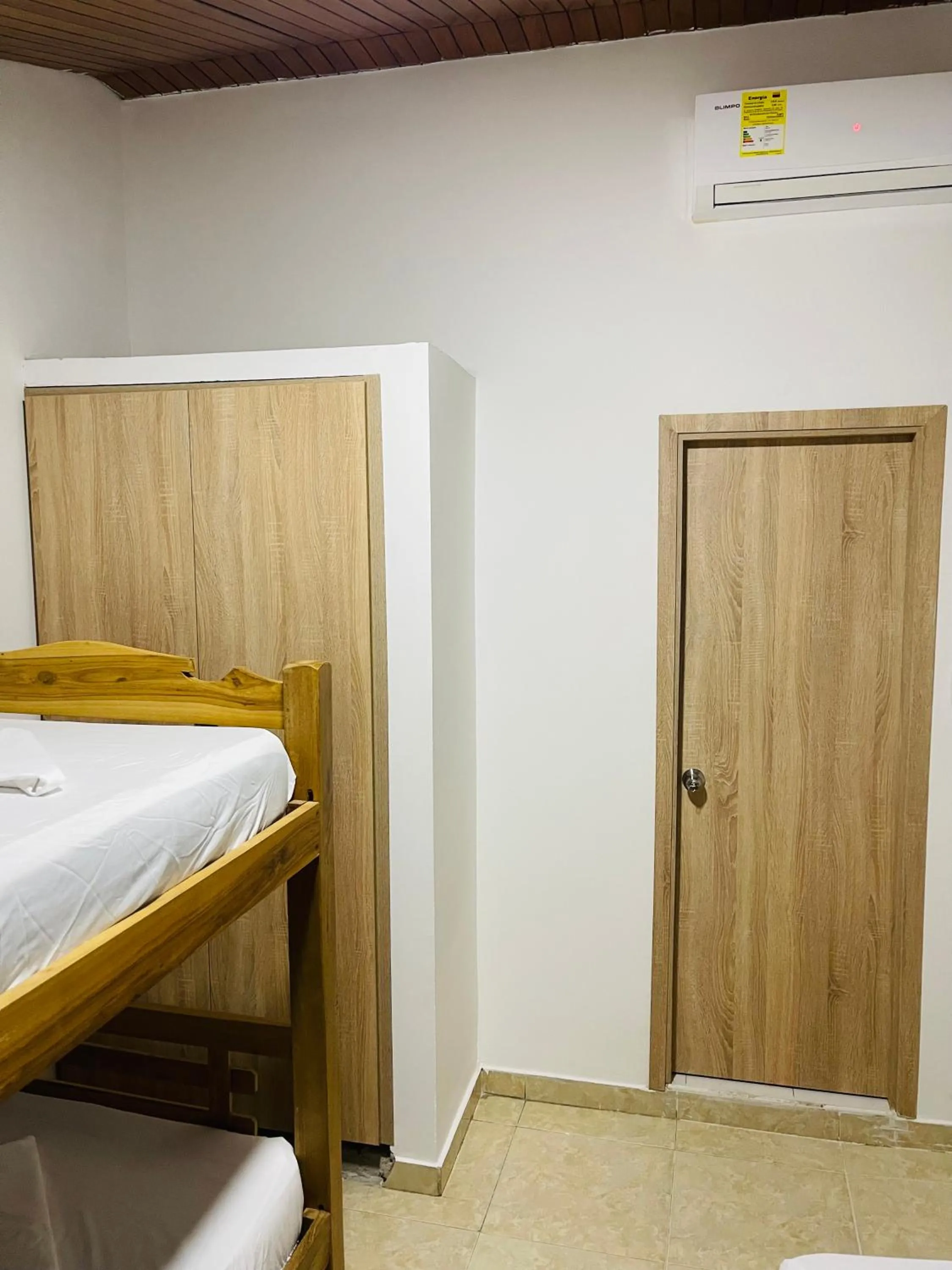 Photo of the whole room in Hotel Tamaca House