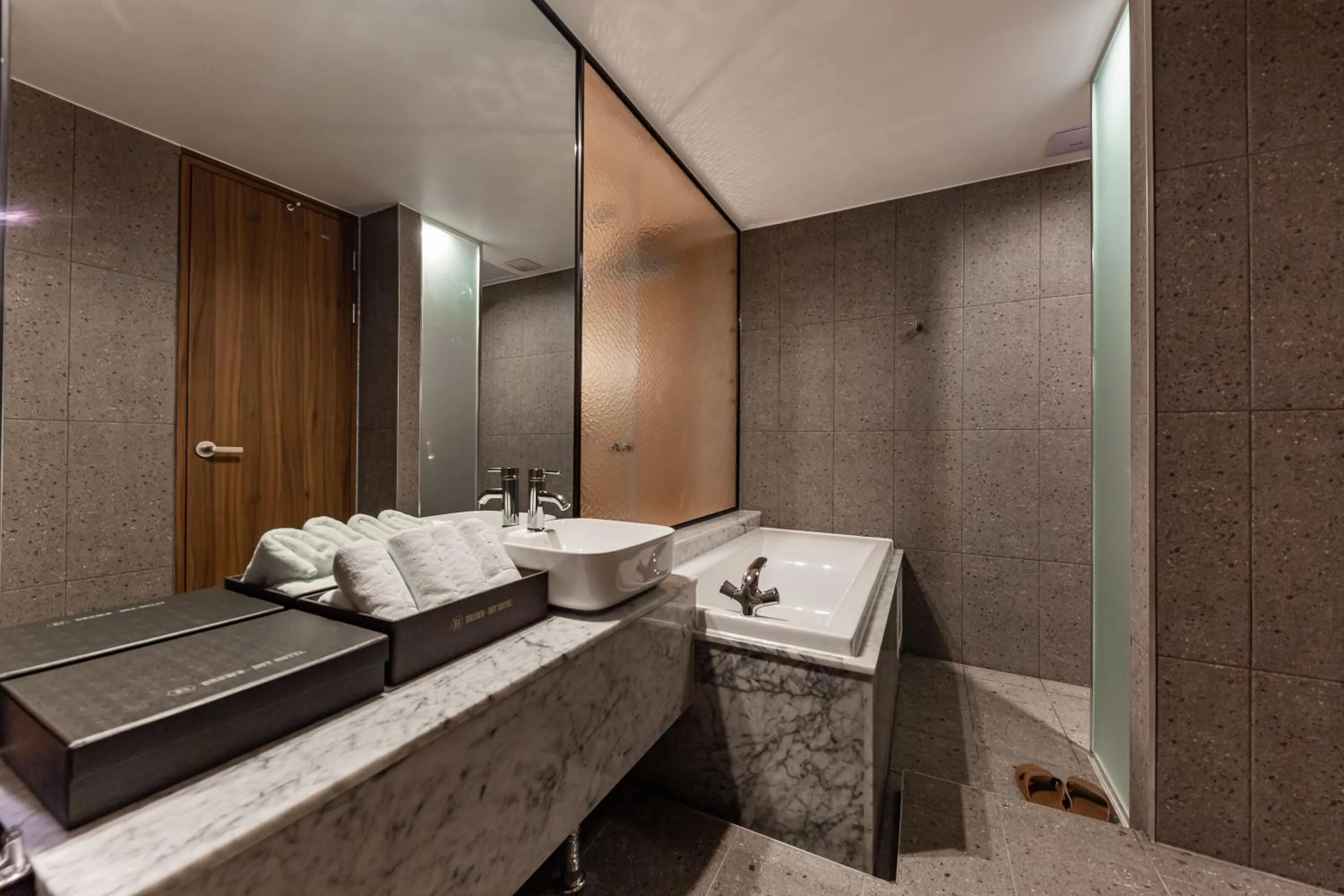 Brown Dot Hotel Seosan